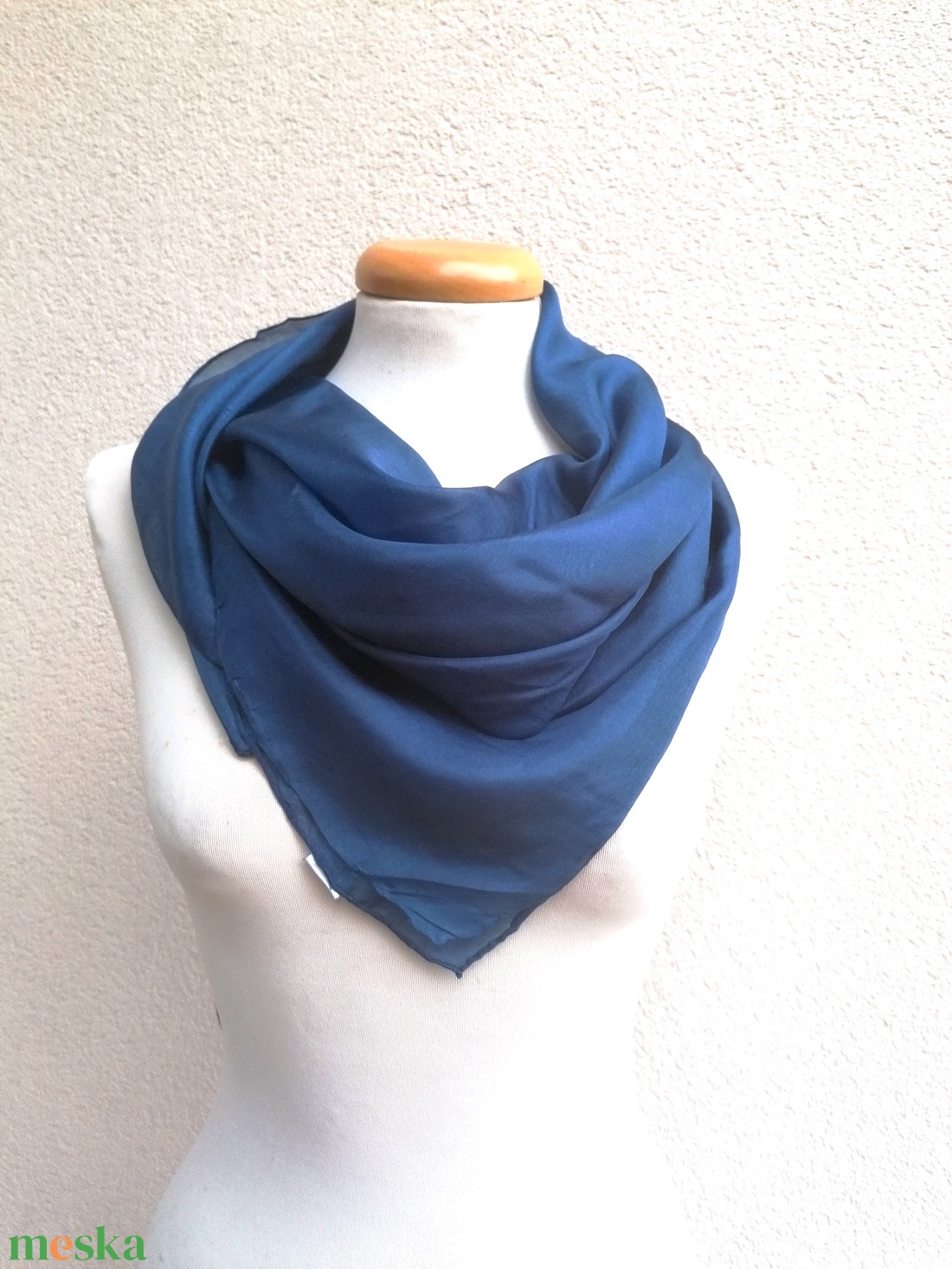 sötétkék selyemkendő 90x90 - ruha & divat - sál, sapka, kendő - kendő - Meska.hu