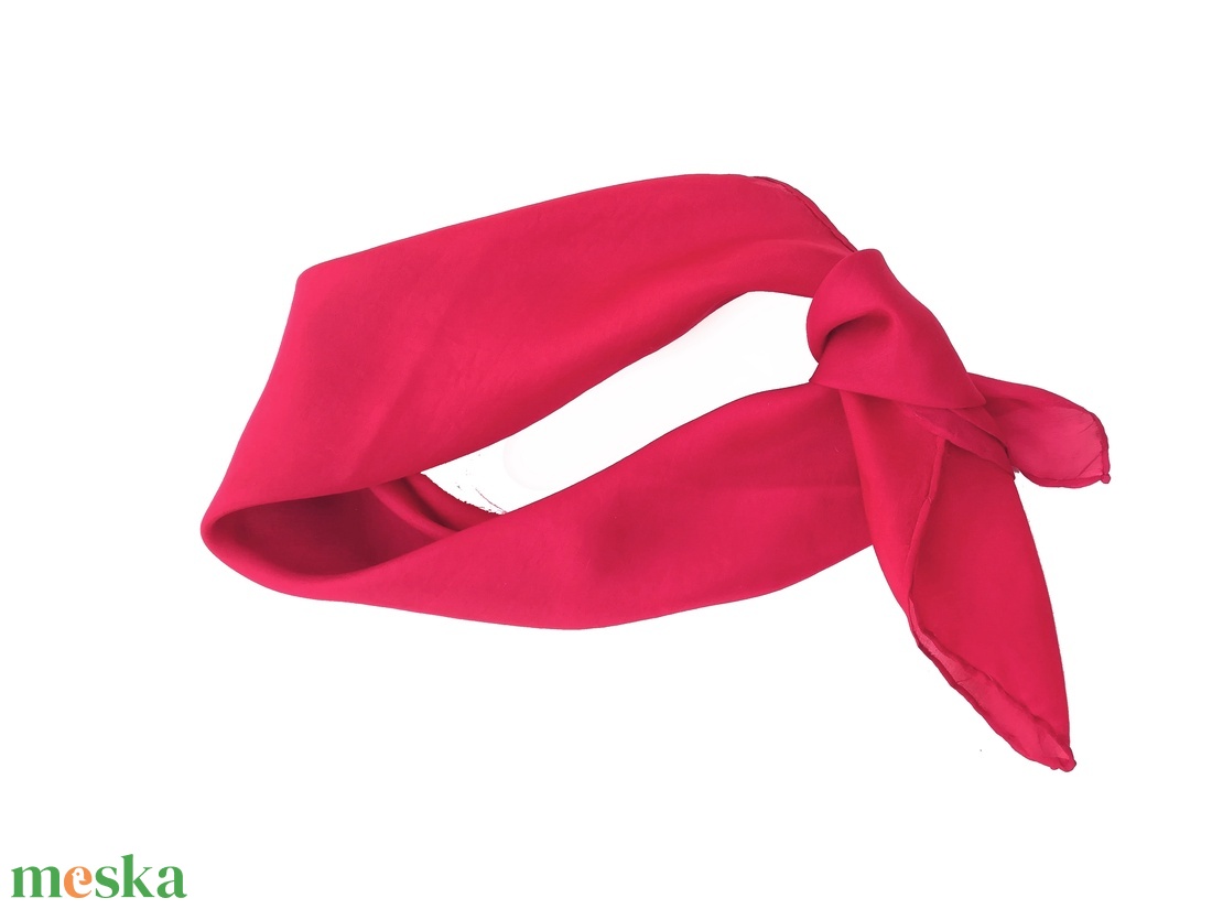 piros kis selyemkendő 55x55cm - ruha & divat - sál, sapka, kendő - kendő - Meska.hu
