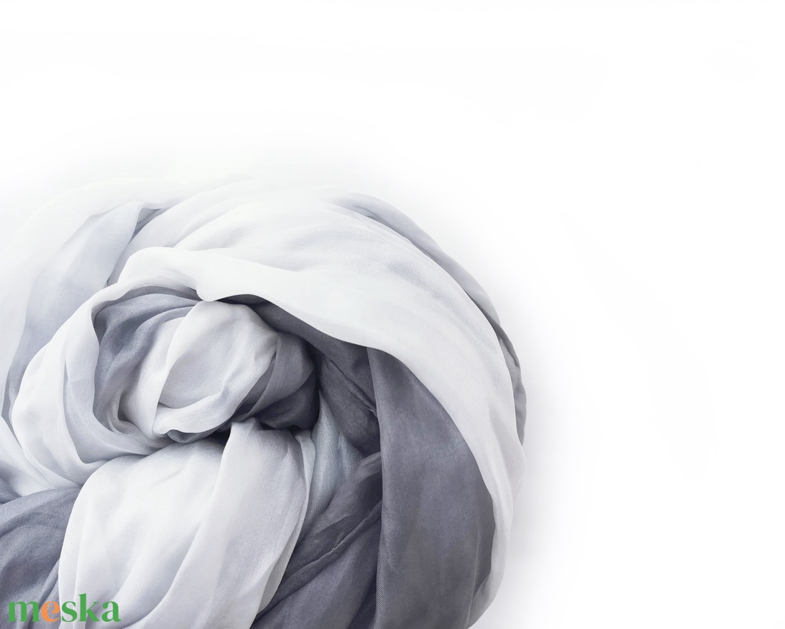 szürke átmenet selyemsál STÓLA méretben - ruha & divat - sál, sapka, kendő - stóla - Meska.hu