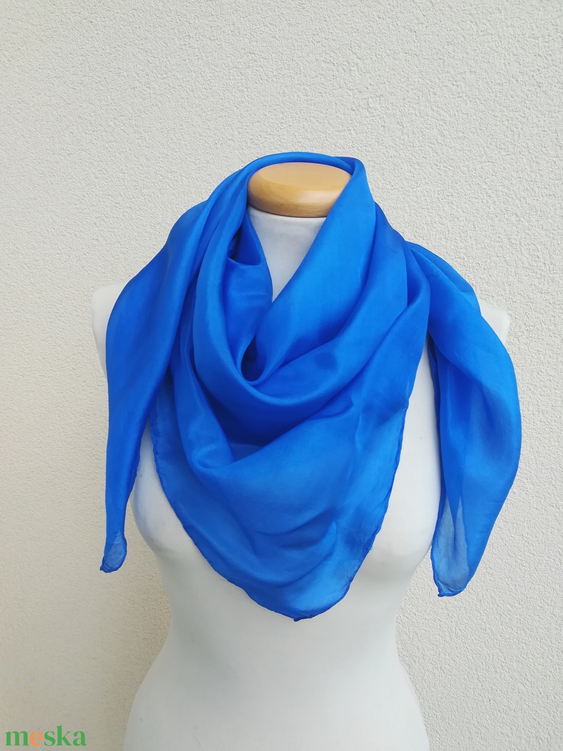 azúrkék selyemkendő 90x90 - ruha & divat - sál, sapka, kendő - kendő - Meska.hu