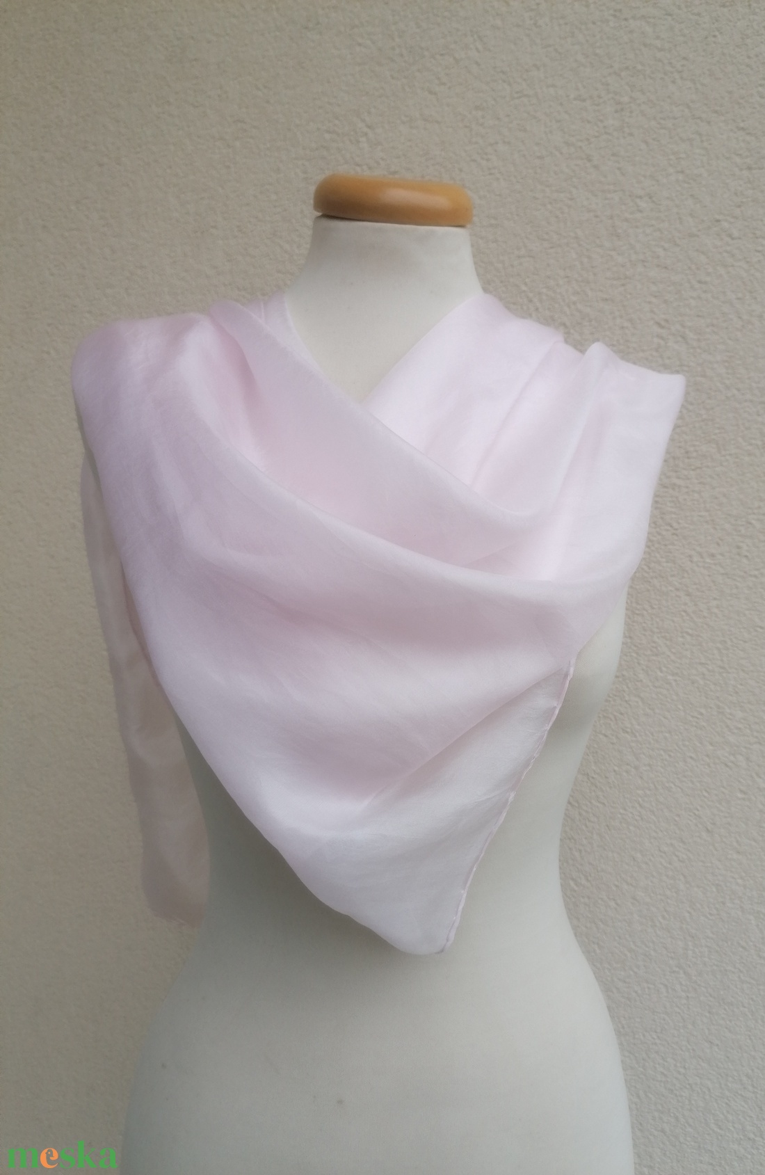 hideg rózsa selyemkendő - ruha & divat - sál, sapka, kendő - sál - Meska.hu