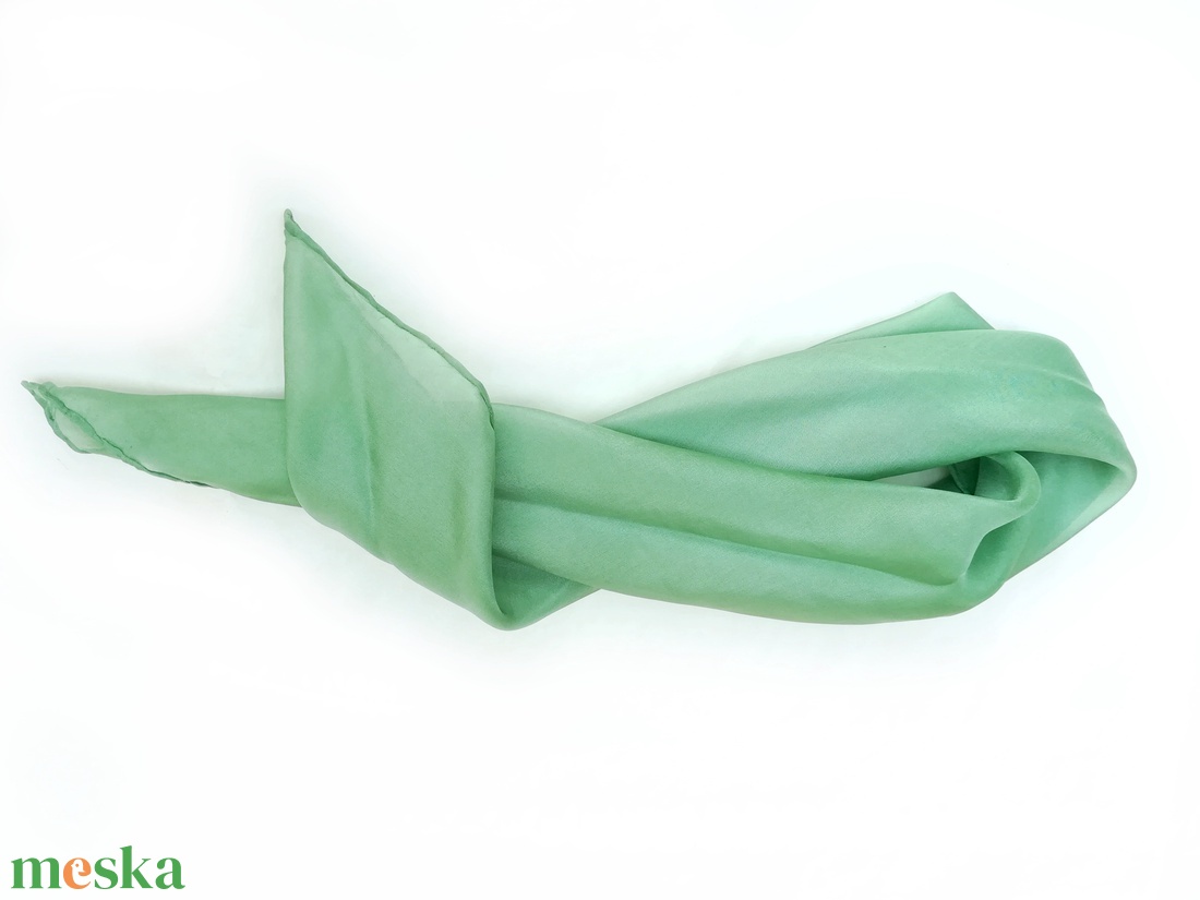 menta kis selyemkendő 55x55cm - ruha & divat - sál, sapka, kendő - kendő - Meska.hu