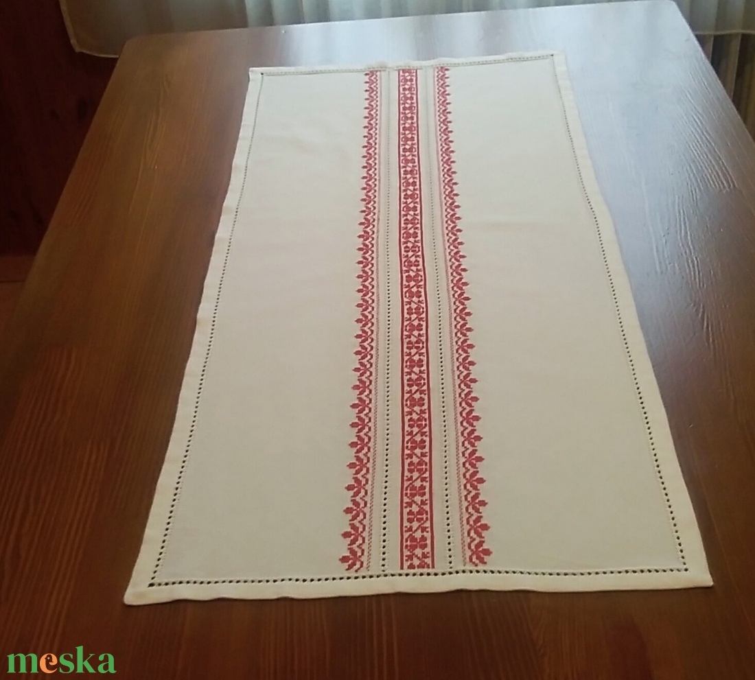 Asztalközép  - otthon & életmód - dekoráció - asztal és polc dekoráció - asztaldísz - Meska.hu