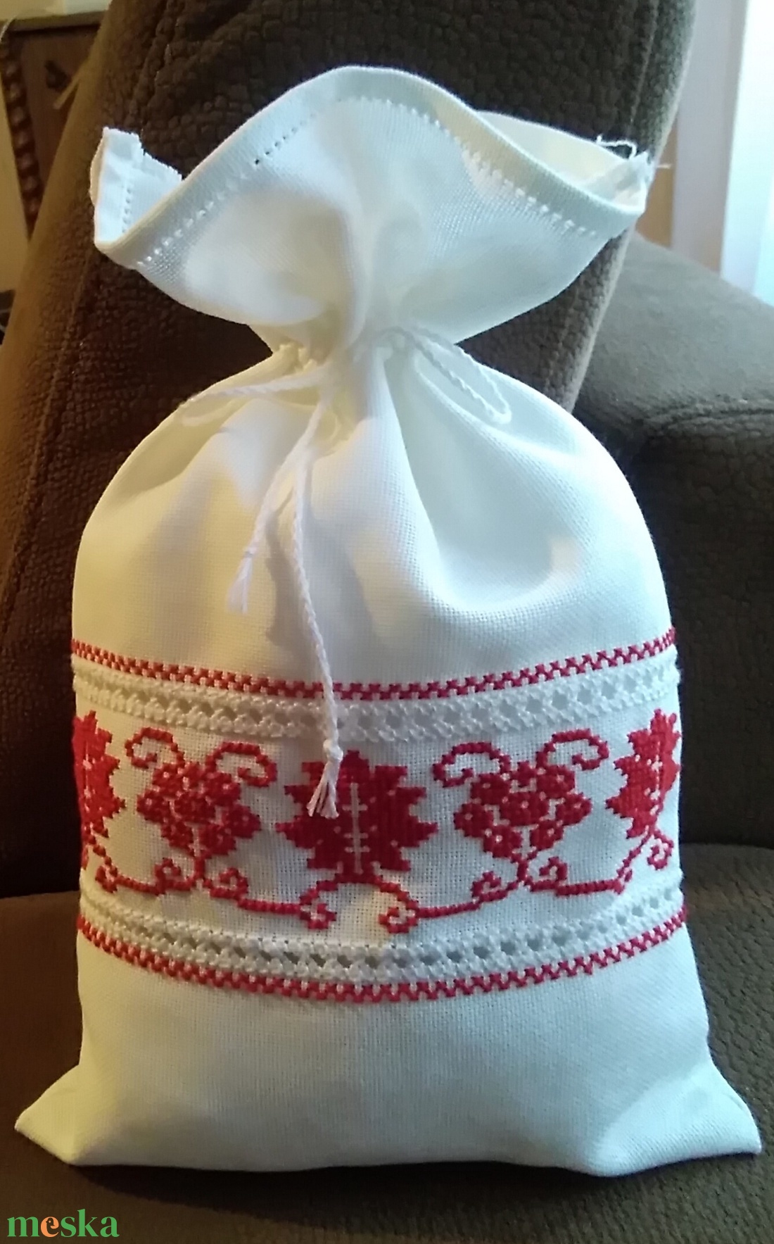Tasak, ajándéktasak - karácsony - karácsonyi ajándékozás - karácsonyi ajándékcsomagolás - karácsonyi ajándékozás - Meska.hu