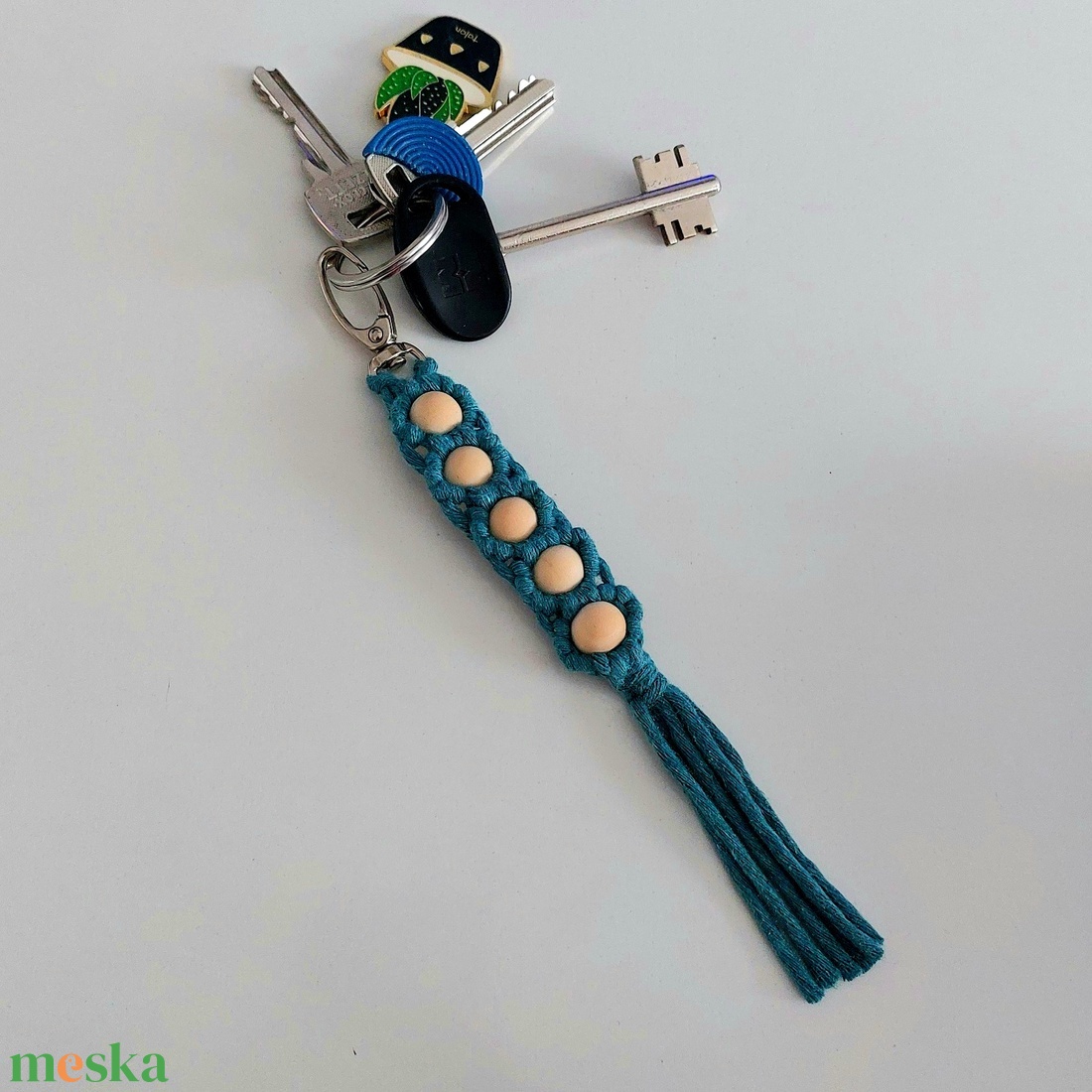 Makramé kulcstartó/táskadísz - Perle - teal - táska & tok - kulcstartó & táskadísz - táskadísz - Meska.hu Makramé kulcstartó/táskadísz - Perle - teal - táska & tok - kulcstartó & táskadísz - táskadísz - Meska.hu