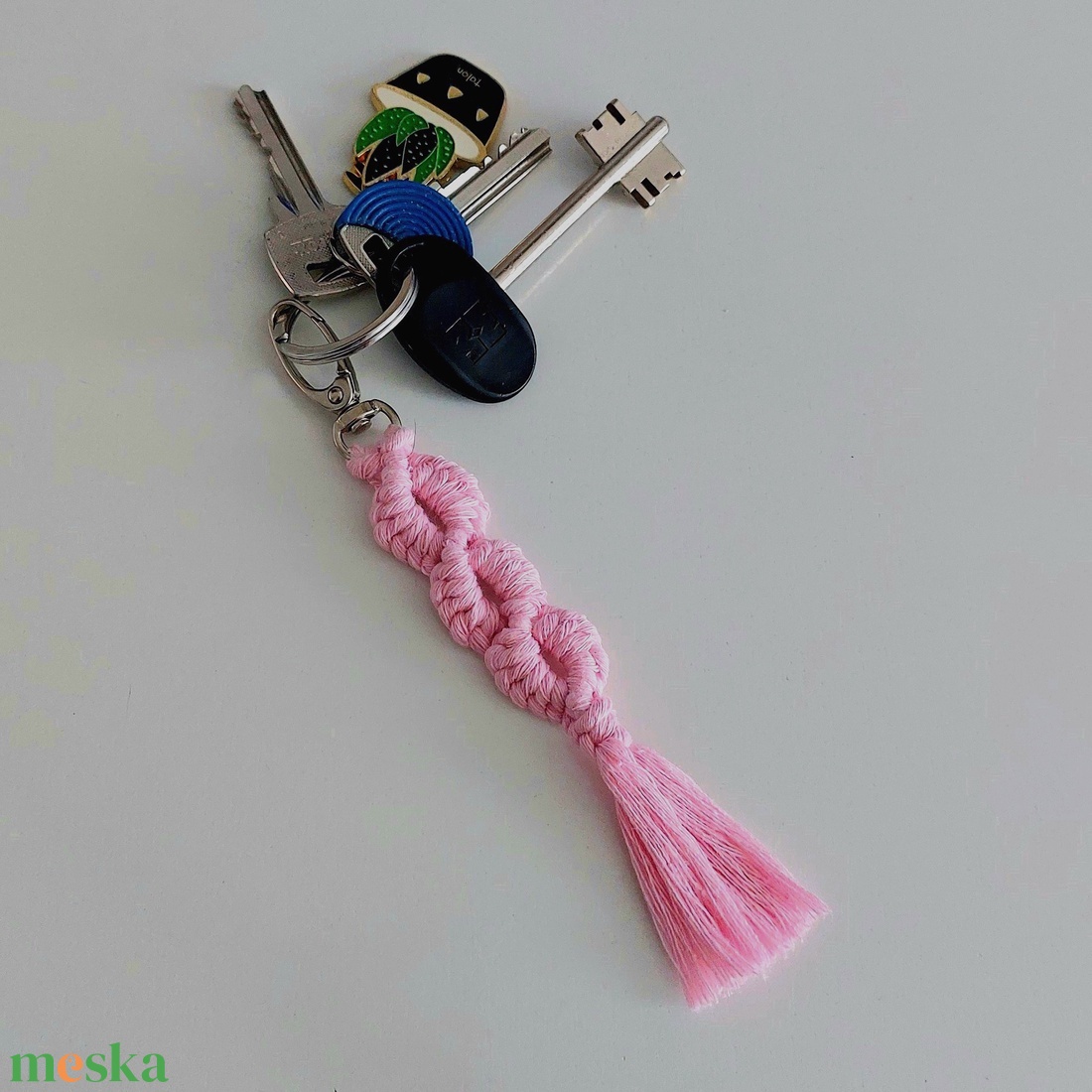 Makramé kulcstartó/táskadísz - Infinity - mini - táska & tok - kulcstartó & táskadísz - táskadísz - Meska.hu Makramé kulcstartó/táskadísz - Infinity - mini - táska & tok - kulcstartó & táskadísz - táskadísz - Meska.hu