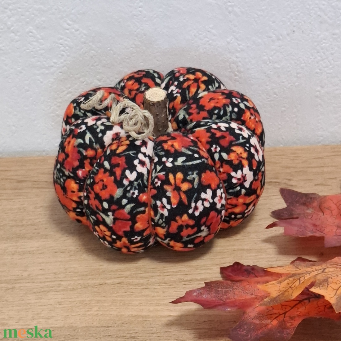 Őszi varrott tök dekoráció /9 cm/ - otthon & életmód - dekoráció - halloween - halloweeni tök - Meska.hu Őszi varrott tök dekoráció /9 cm/ - otthon & életmód - dekoráció - halloween - halloweeni tök - Meska.hu