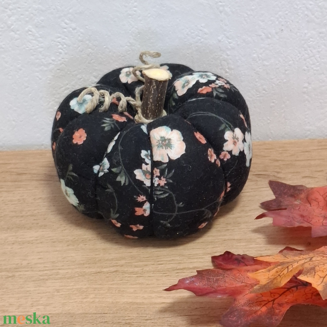 Őszi varrott tök dekoráció /9 cm/ - otthon & életmód - dekoráció - halloween - halloweeni tök - Meska.hu Őszi varrott tök dekoráció /9 cm/ - otthon & életmód - dekoráció - halloween - halloweeni tök - Meska.hu