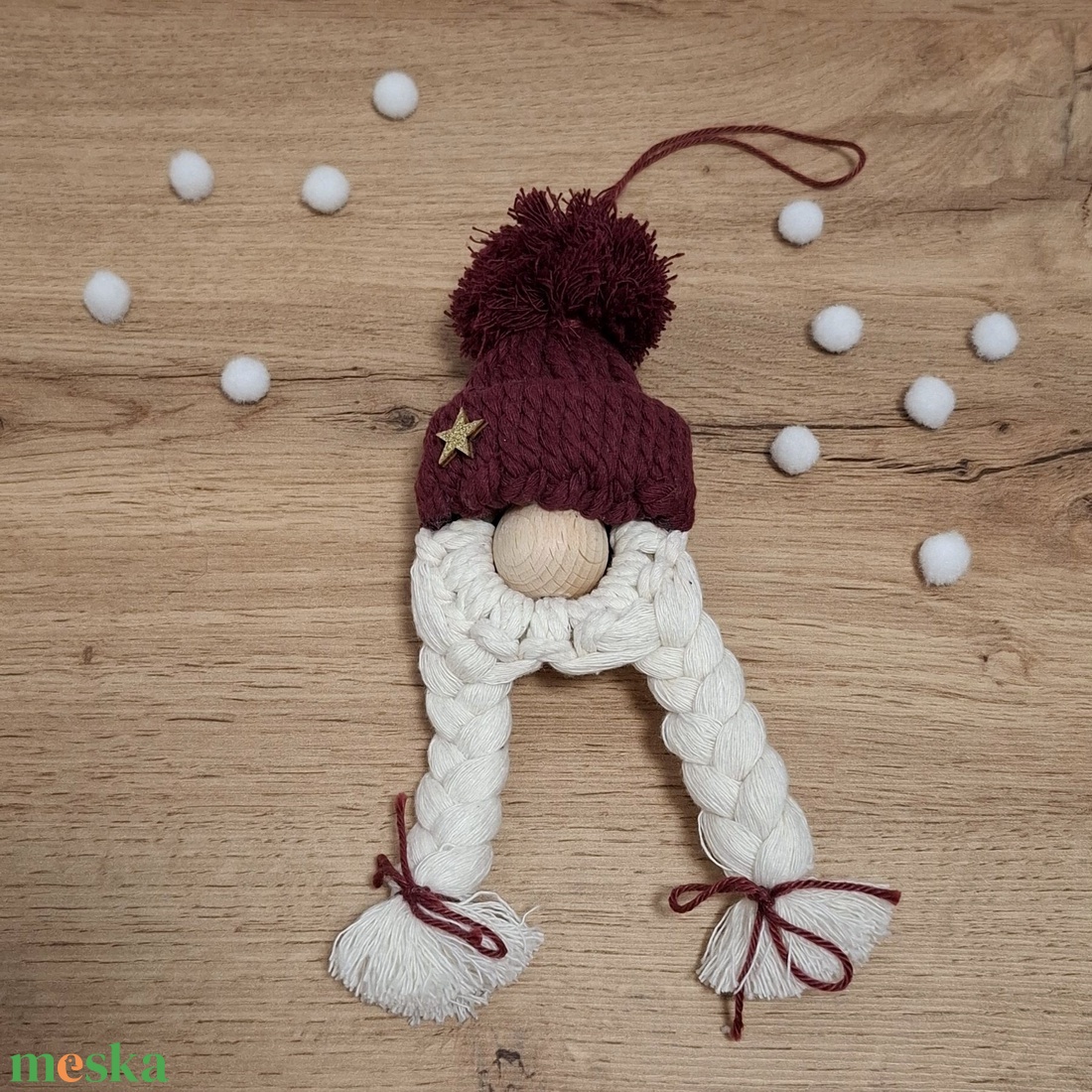Makramé karácsonyi manó /copfos/ - karácsony - karácsonyi lakásdekoráció - karácsonyi manók, figurák - Meska.hu