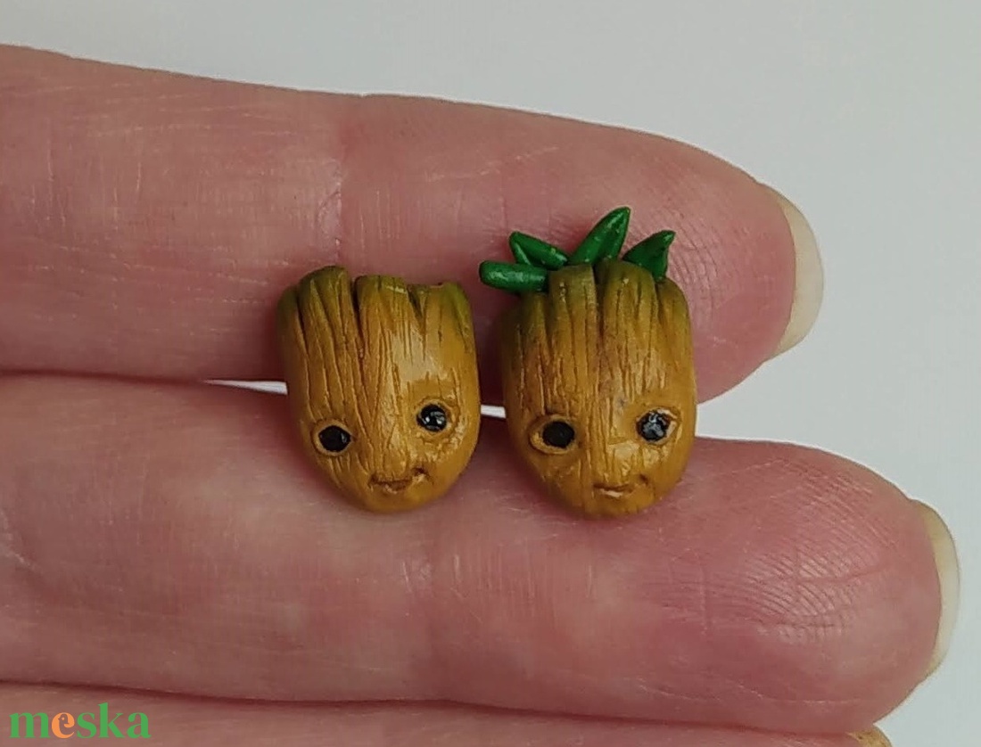 Baby Groot bedugós fülbevaló - ékszer - fülbevaló - pötty fülbevaló - Meska.hu Baby Groot bedugós fülbevaló - ékszer - fülbevaló - pötty fülbevaló - Meska.hu