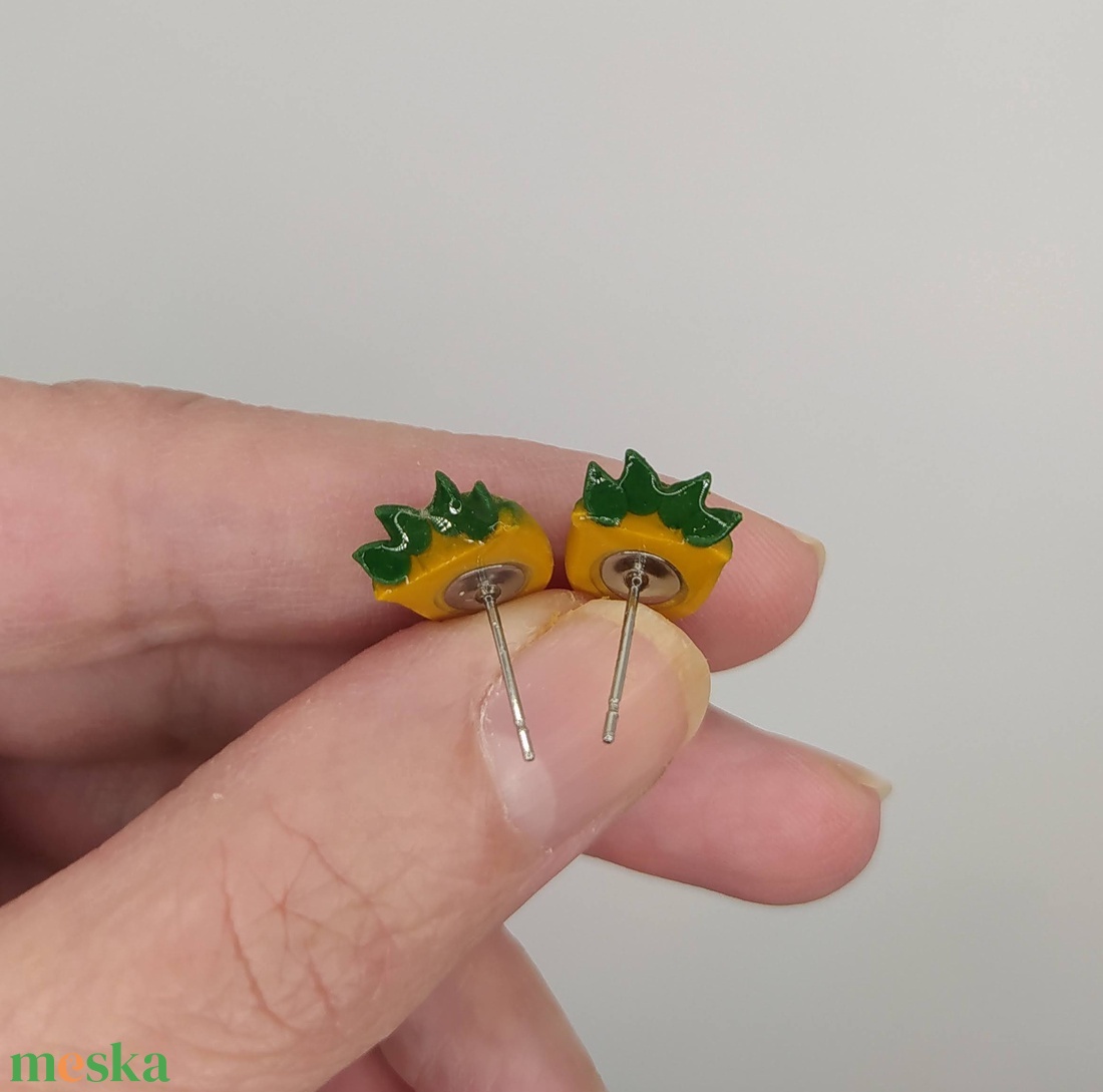 Baby Groot bedugós fülbevaló - ékszer - fülbevaló - pötty fülbevaló - Meska.hu Baby Groot bedugós fülbevaló - ékszer - fülbevaló - pötty fülbevaló - Meska.hu