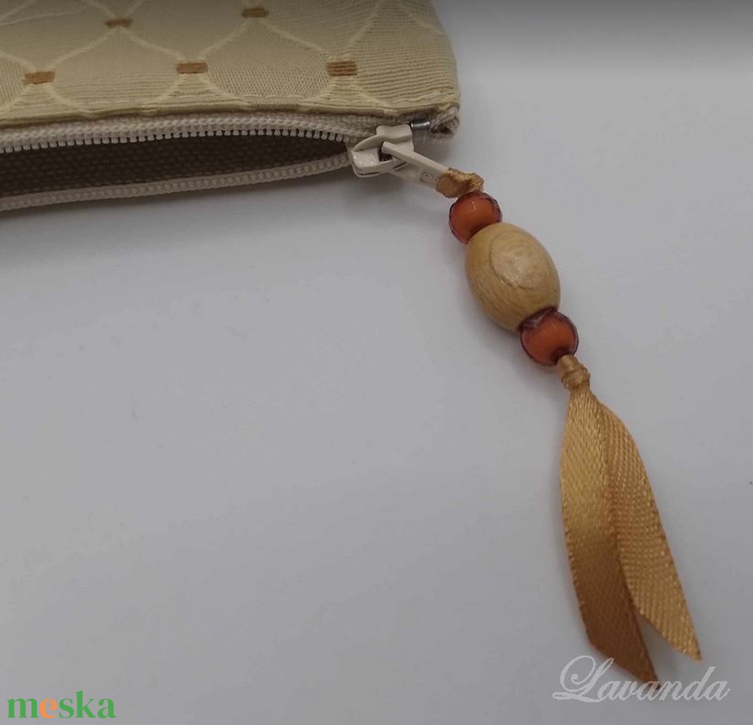Beige színű neszesszer - táska & tok - neszesszer - Meska.hu Beige színű neszesszer - táska & tok - neszesszer - Meska.hu