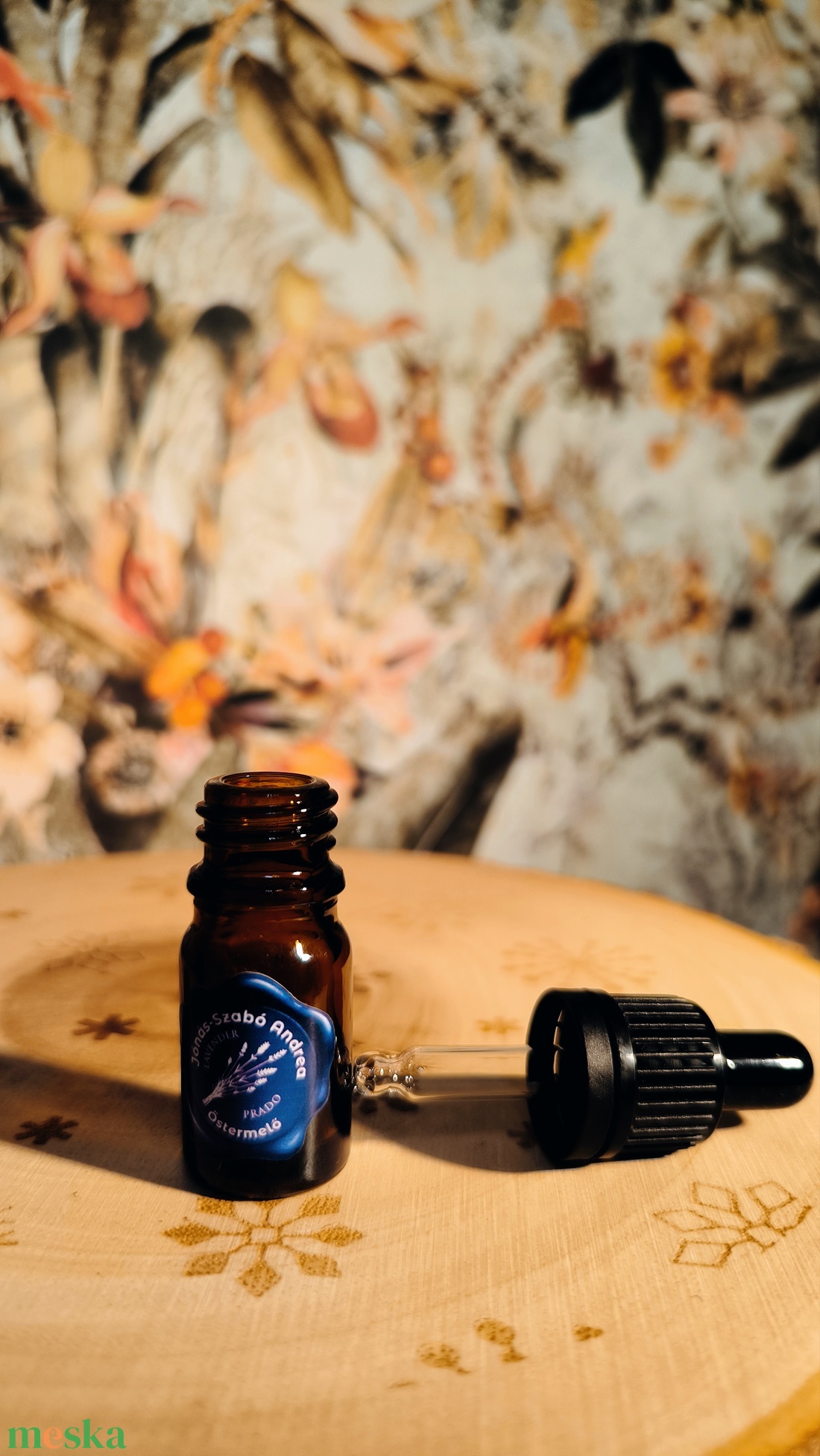 Orvosi levendula illóolaj, 100 % tisztaságú, 5 ml - szépségápolás - dezodor & parfüm - Meska.hu