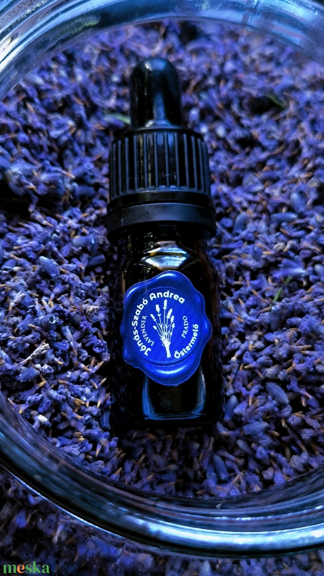 Orvosi levendula illóolaj, 100 % tisztaságú, 5 ml - szépségápolás - dezodor & parfüm - Meska.hu