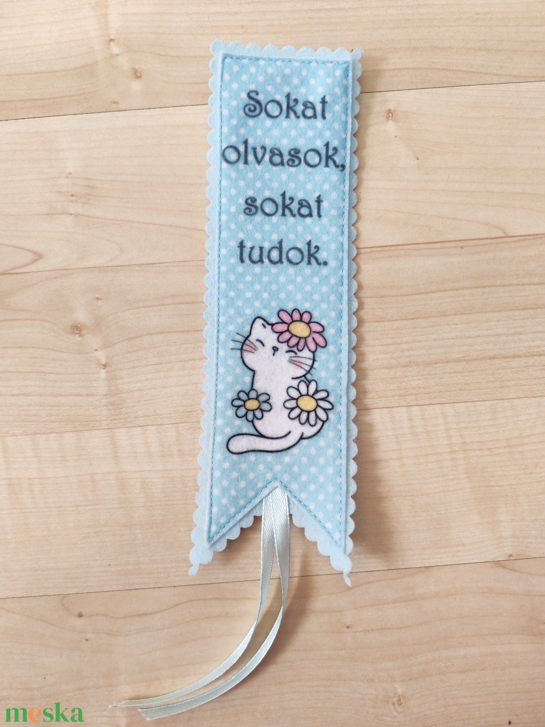 Filc könyvjelző - könyv & zene - könyvjelző - Meska.hu