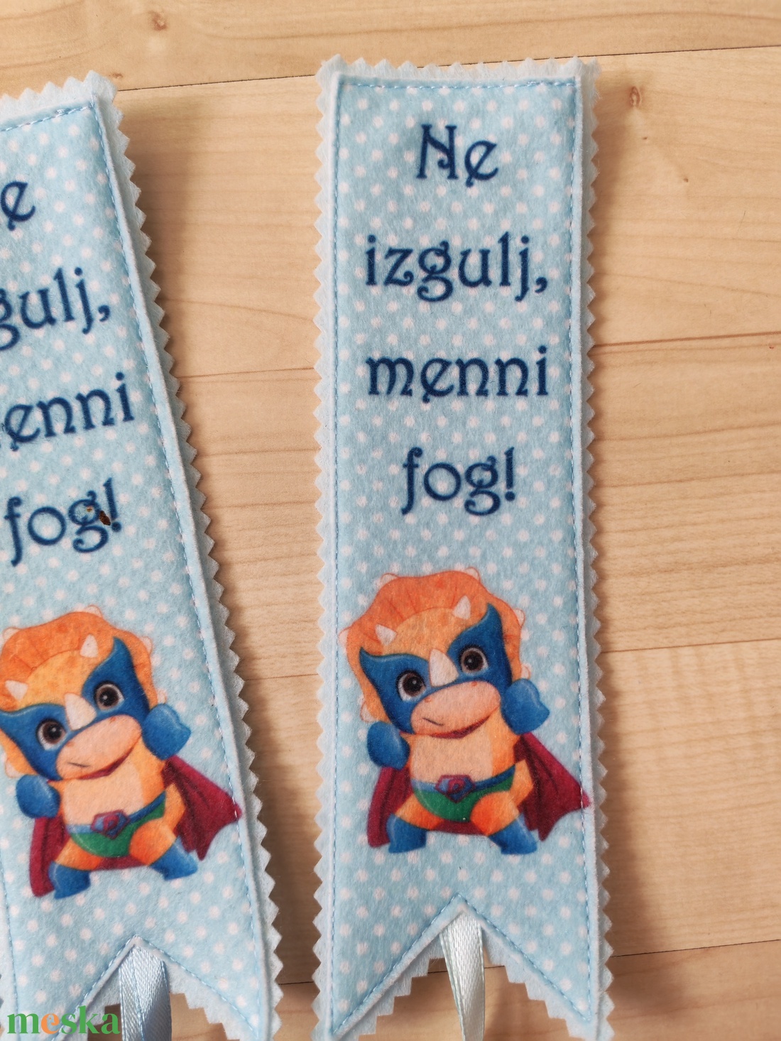 Filc könyvjelző - könyv & zene - könyvjelző - Meska.hu