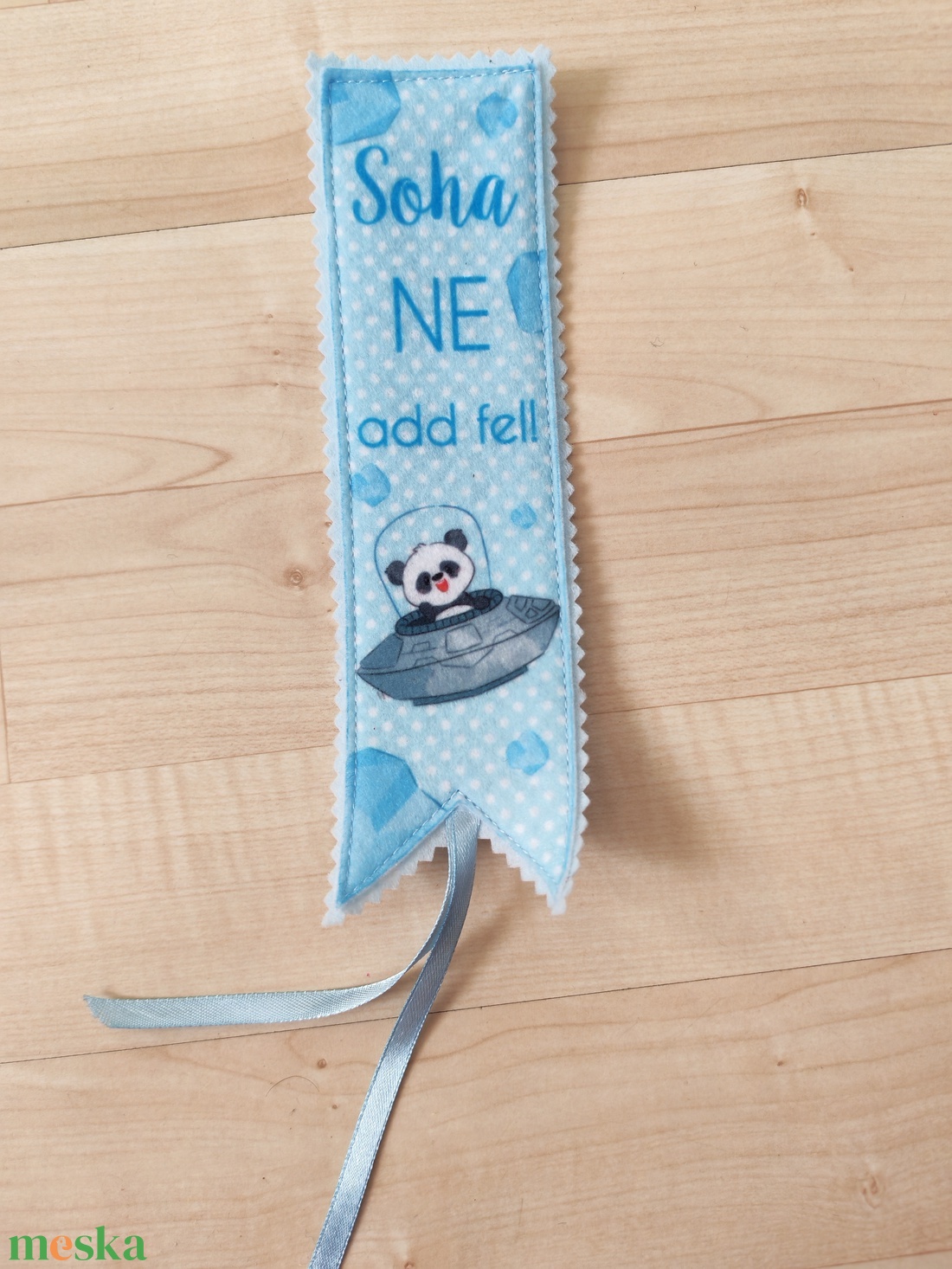 Filc könyvjelző - könyv & zene - könyvjelző - Meska.hu