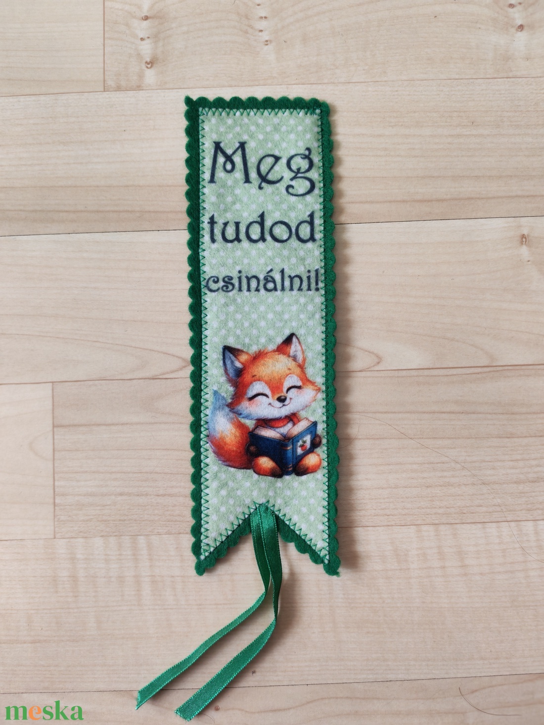 Filc könyvjelző - könyv & zene - könyvjelző - Meska.hu