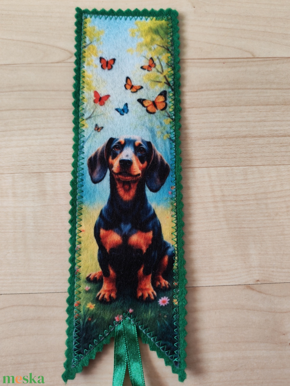 Filc könyvjelző - könyv & zene - könyvjelző - Meska.hu