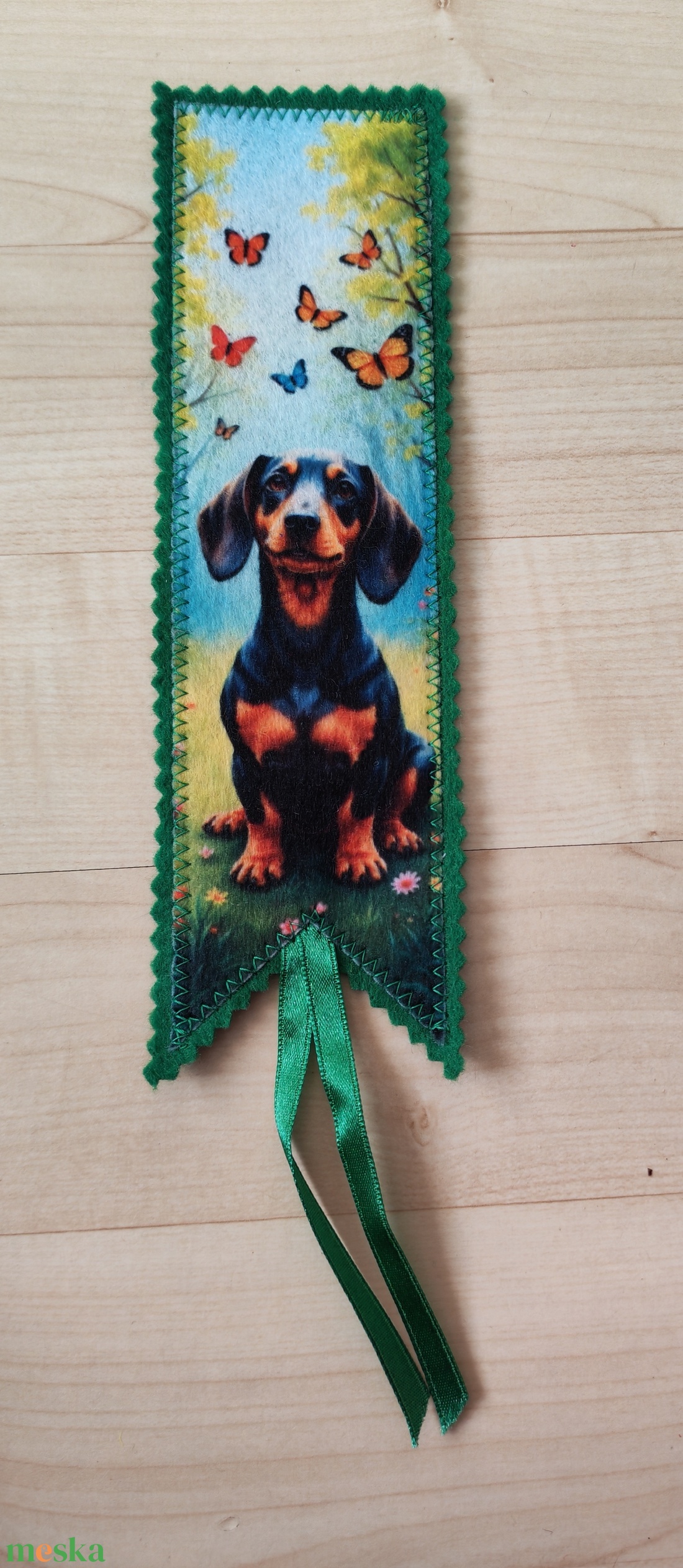 Filc könyvjelző - könyv & zene - könyvjelző - Meska.hu