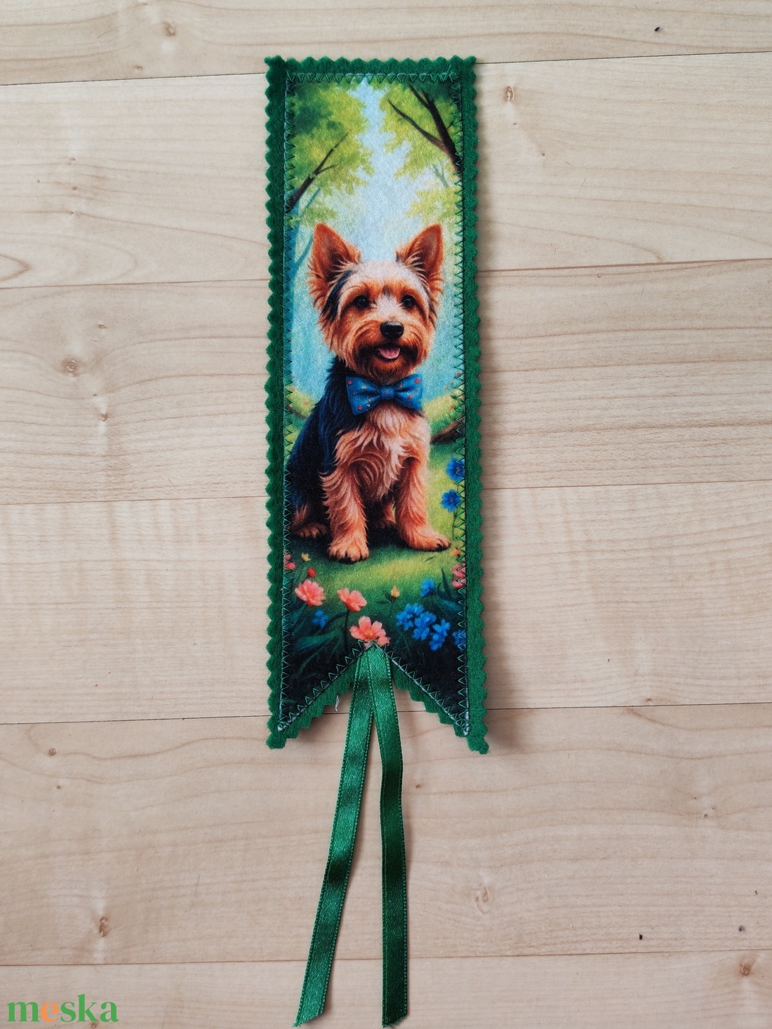 Filc könyvjelző - könyv & zene - könyvjelző - Meska.hu