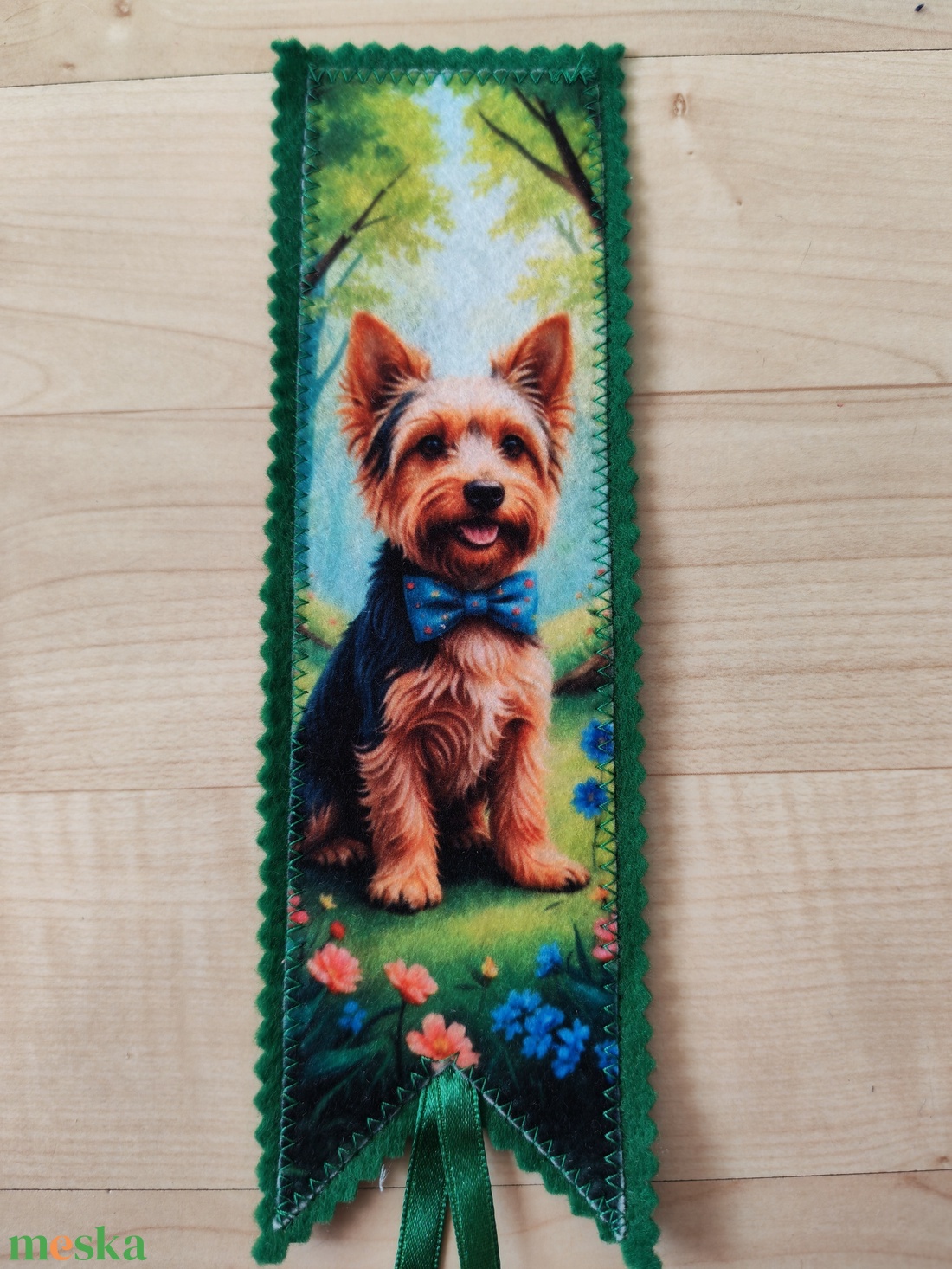 Filc könyvjelző - könyv & zene - könyvjelző - Meska.hu