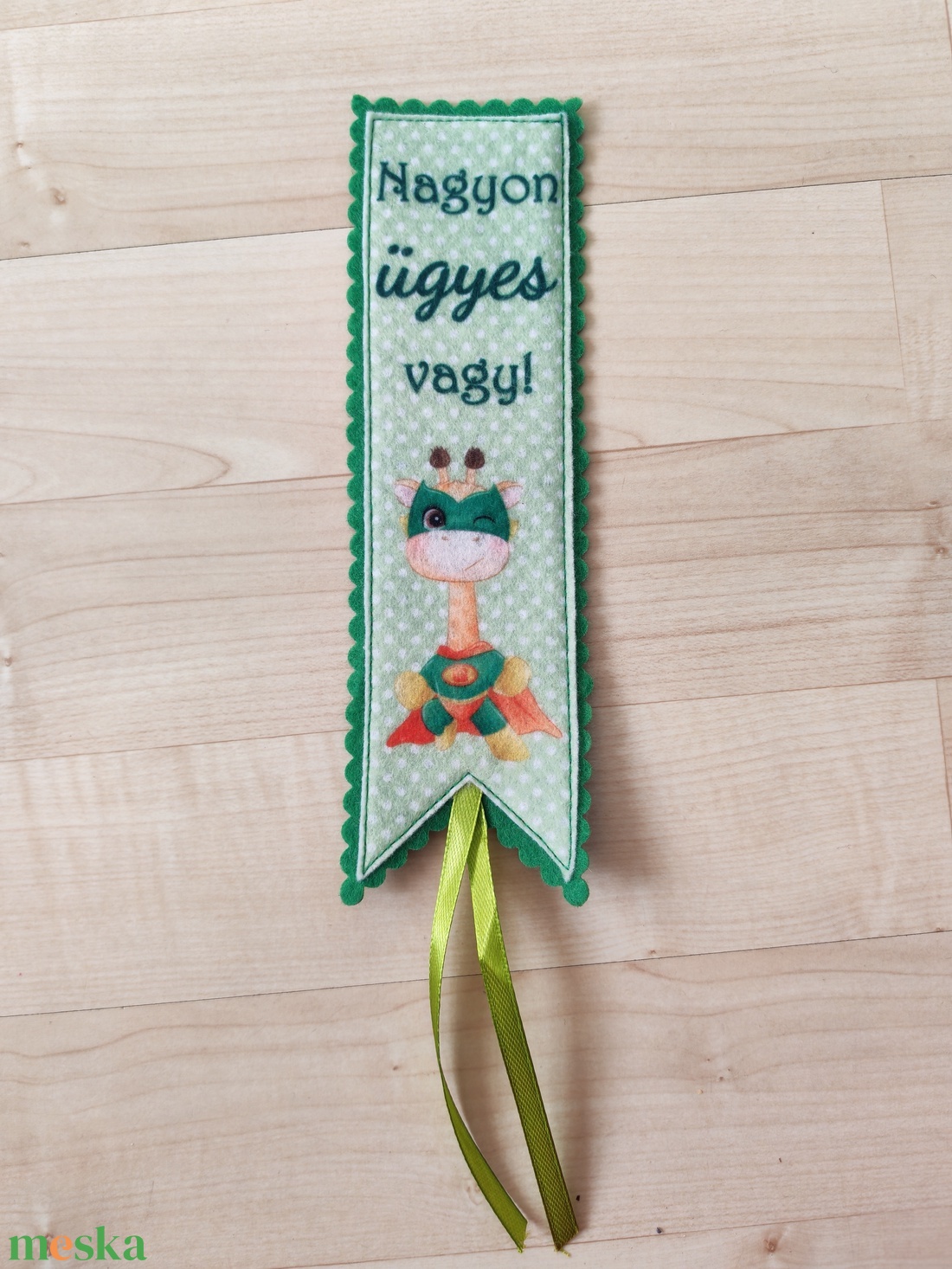 Filc könyvjelző - könyv & zene - könyvjelző - Meska.hu