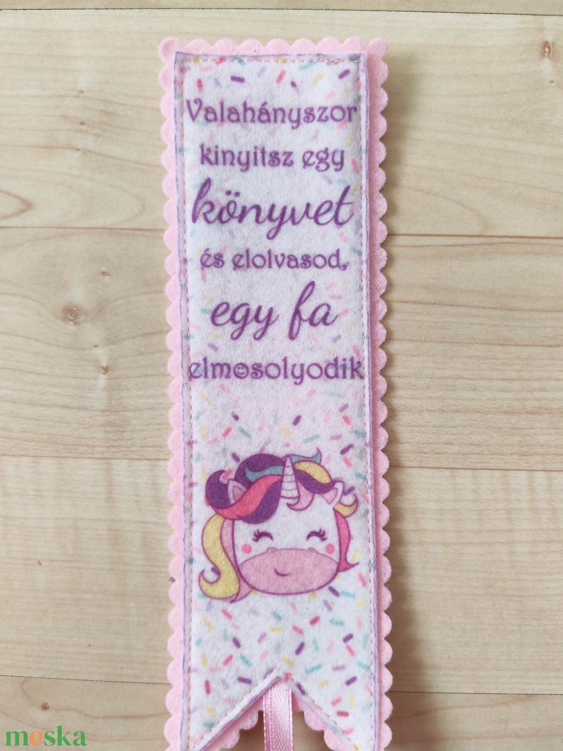 Filc könyvjelző - könyv & zene - könyvjelző - Meska.hu