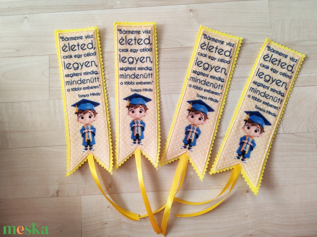 Filc könyvjelző - baba - mama - baba ágynemű - babafészek - Meska.hu