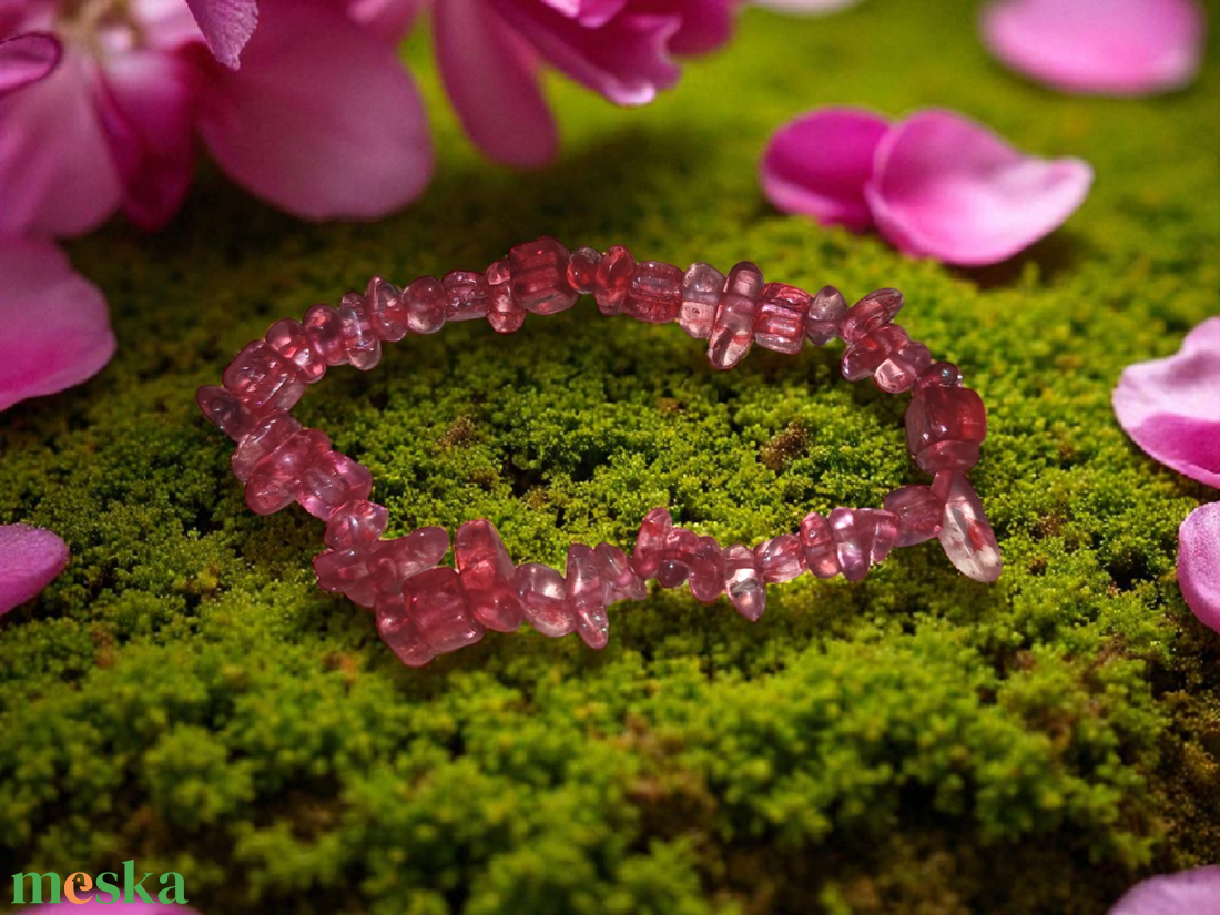 Színezett hegyikristály szemcsés ásványkarkötő - ékszer - karkötő - ásványkarkötő - Meska.hu