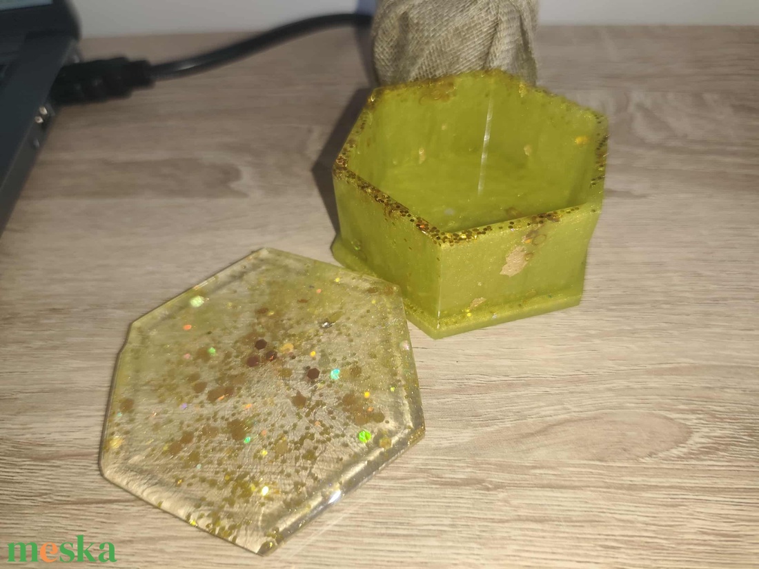 Kis   csillogós ékszerdoboz - ékszer - ékszertartó - ékszerdoboz - Meska.hu