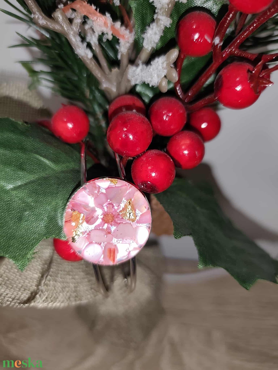 Rózsaszín köves karperec - ékszer - karkötő - karperec - Meska.hu