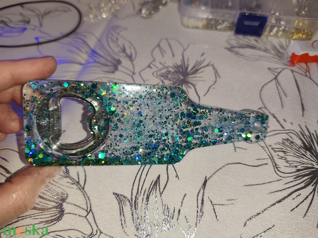 LAYANNA sörnyitó - otthon & életmód - konyhafelszerelés, tálalás - italos kellékek - sörnyitó - Meska.hu