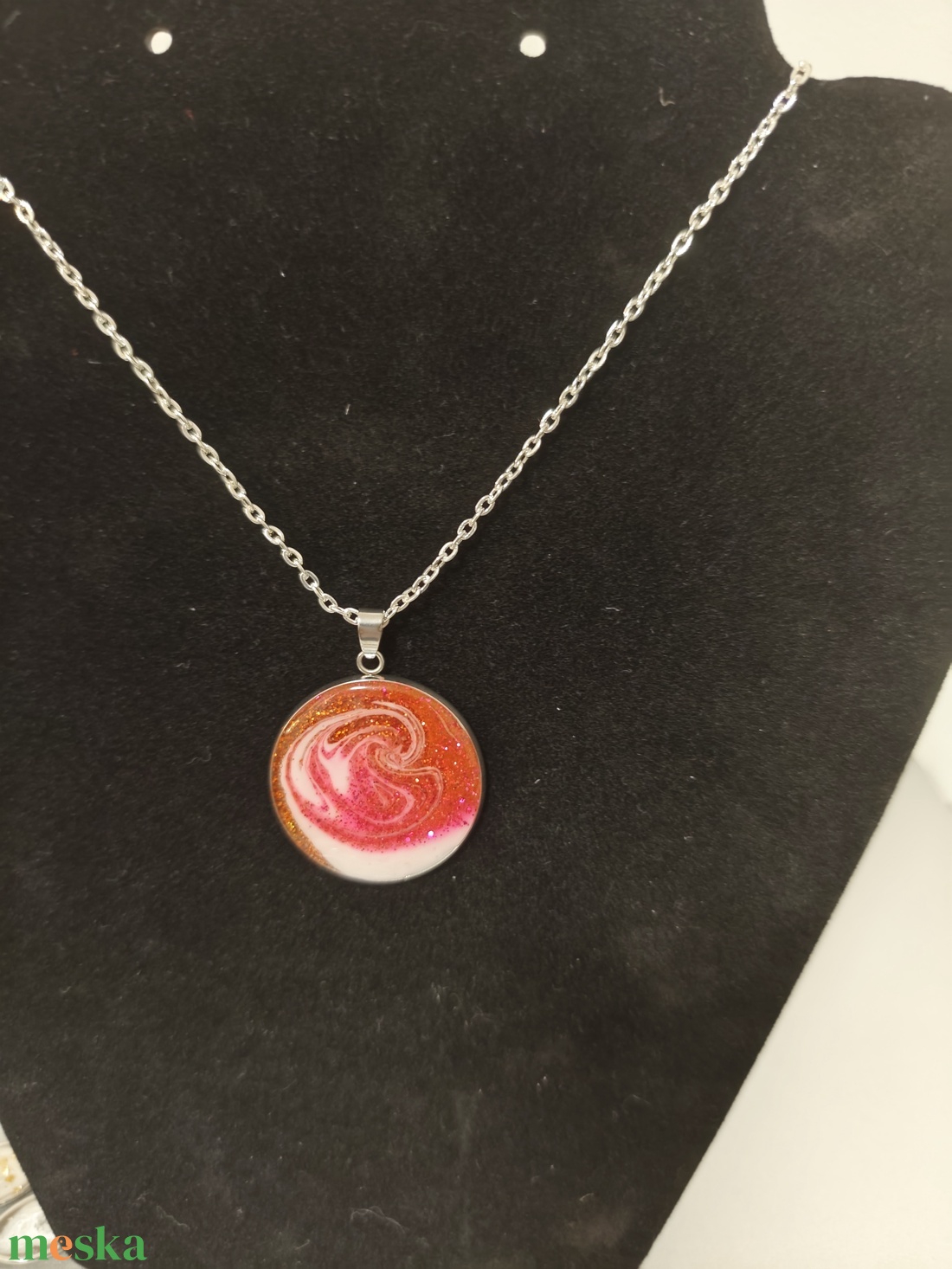 Színes nyaklánc  - ékszer - nyaklánc - medálos nyaklánc - Meska.hu