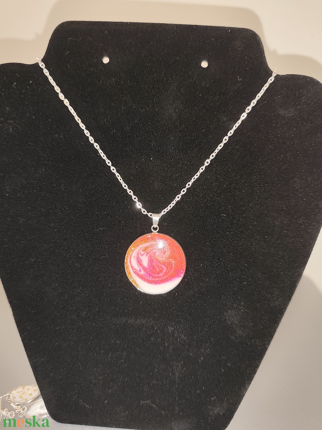 Színes nyaklánc  - ékszer - nyaklánc - medálos nyaklánc - Meska.hu