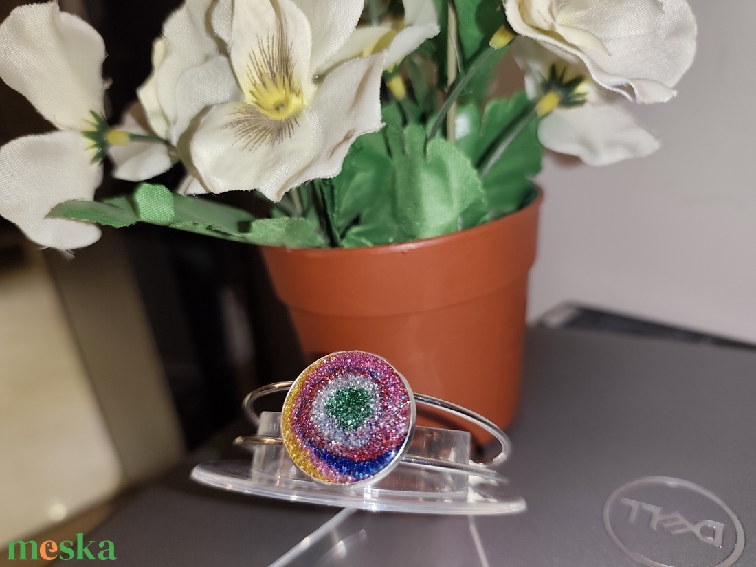 Szivárvány karperec  - ékszer - karkötő - karperec - Meska.hu