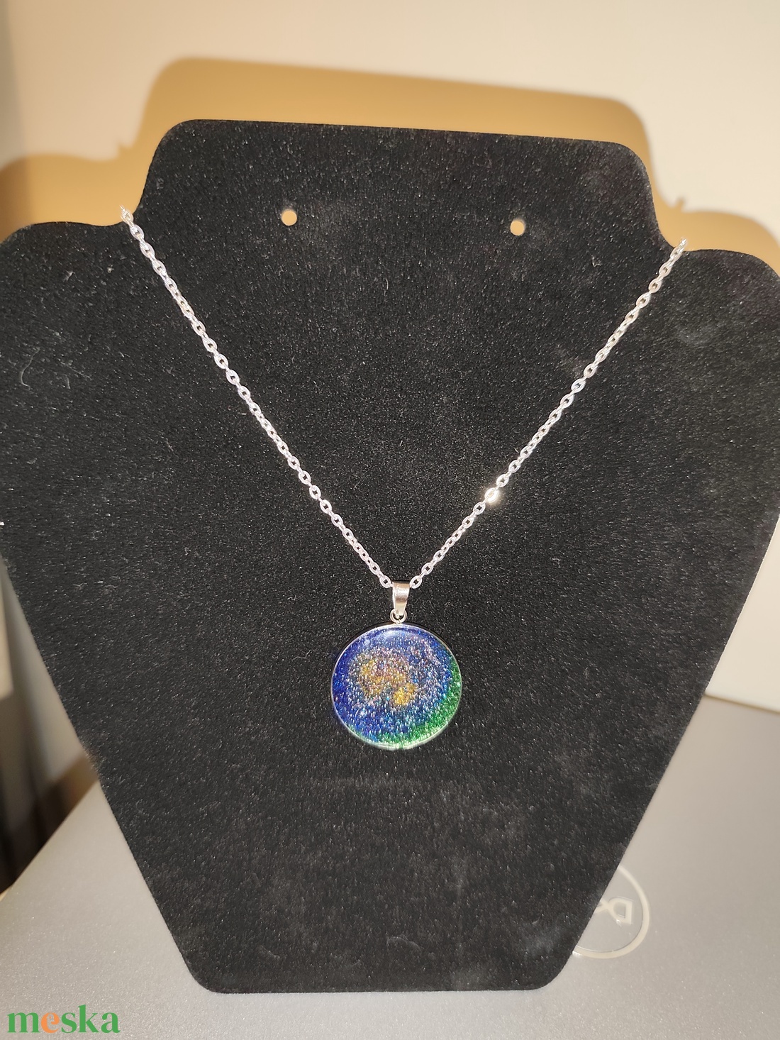 Végtelen űr nyaklánc  - ékszer - nyaklánc - medálos nyaklánc - Meska.hu