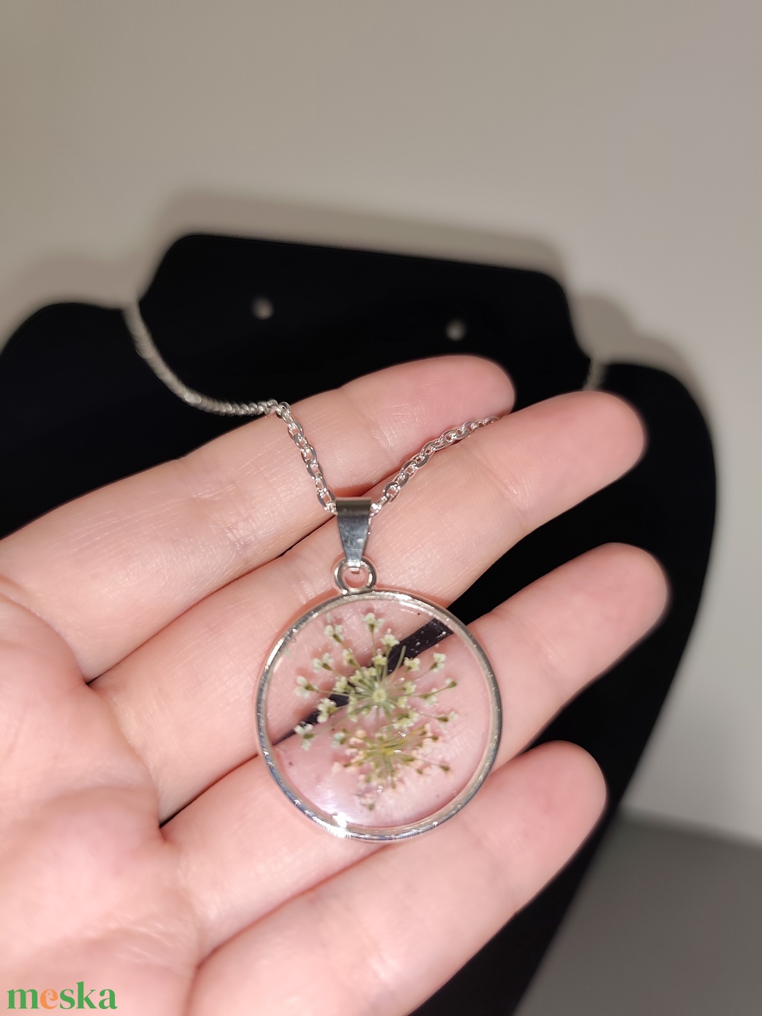 Sárga szárított virágos nyakl�nc  - ékszer - nyaklánc - medálos nyaklánc - Meska.hu