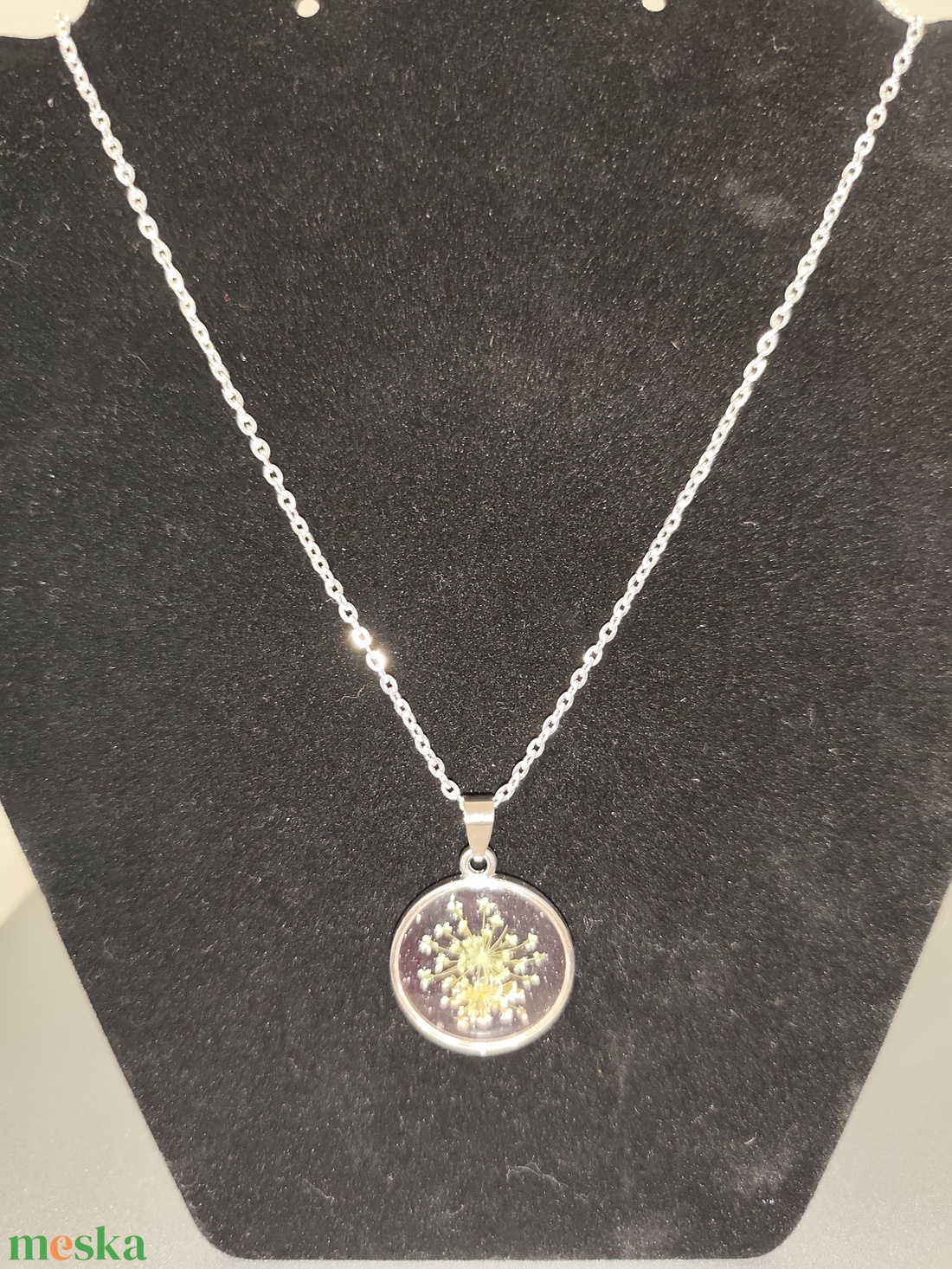 Sárga szárított virágos nyakl�nc  - ékszer - nyaklánc - medálos nyaklánc - Meska.hu