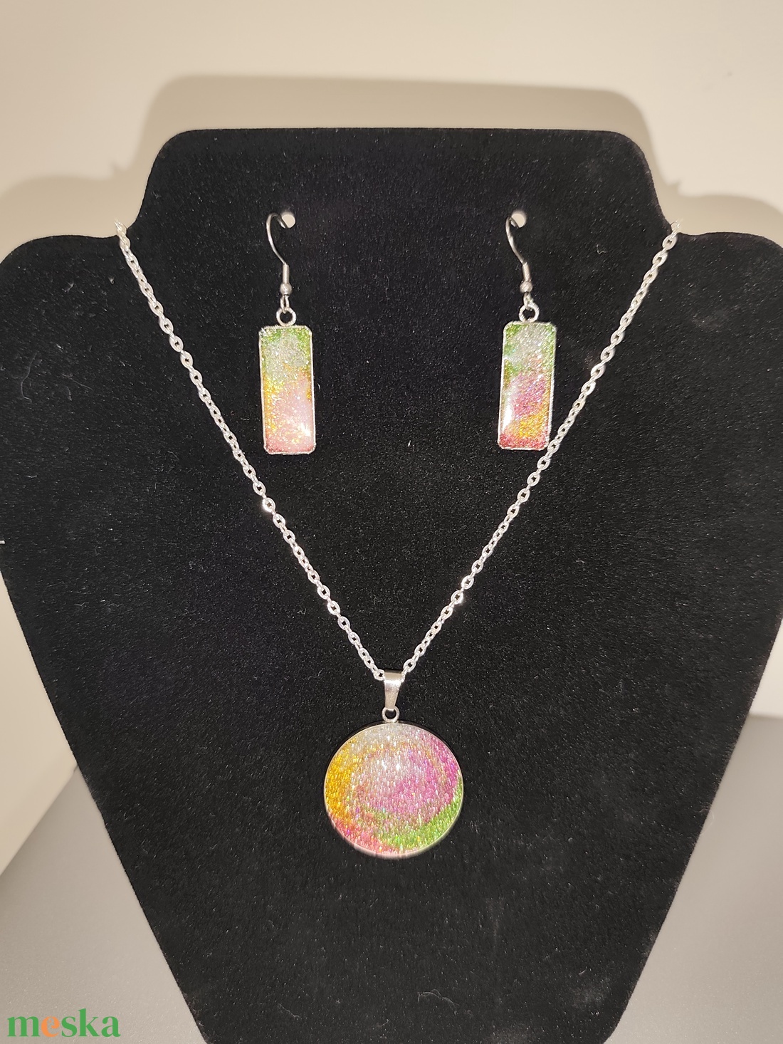 Szivárvány színű ékszerszett  - ékszer - ékszerszett - Meska.hu