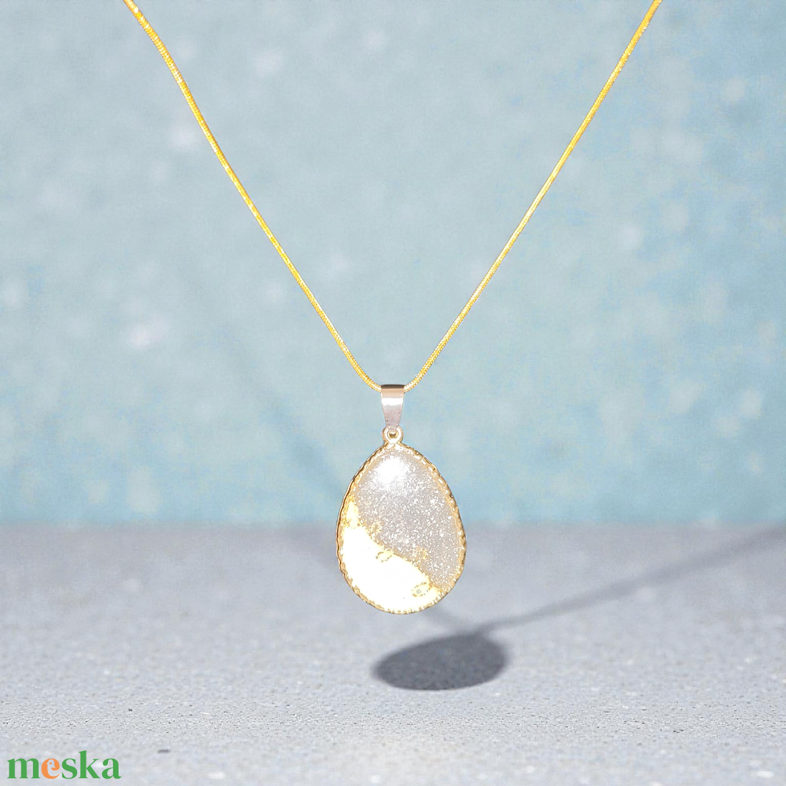 Tojás alakú nyaklánc  - ékszer - nyaklánc - medálos nyaklánc - Meska.hu