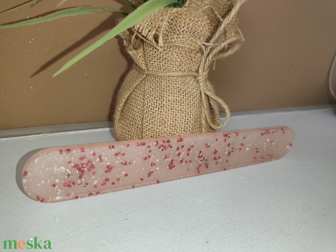 Világos rózsaszín füstölő tartó - otthon & életmód - dekoráció - spiritualitás - füstölő és füstölőtartó - Meska.hu