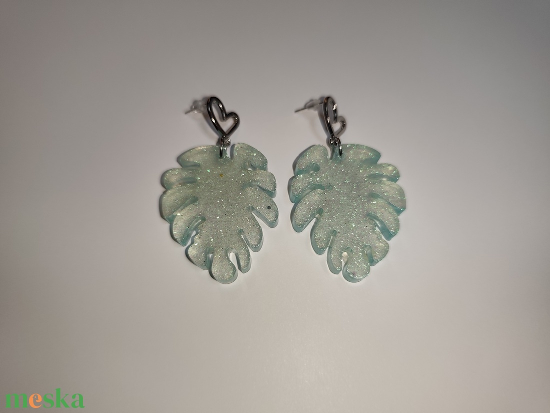 Falevél fulbevaló  - ékszer - fülbevaló - lógó fülbevaló - Meska.hu