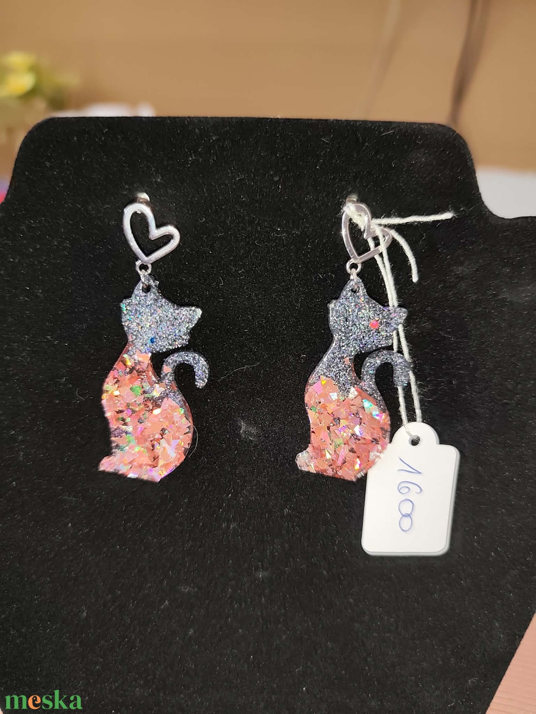 Szépséges cicás fülbevaló - ékszer - fülbevaló - lógó fülbevaló - Meska.hu