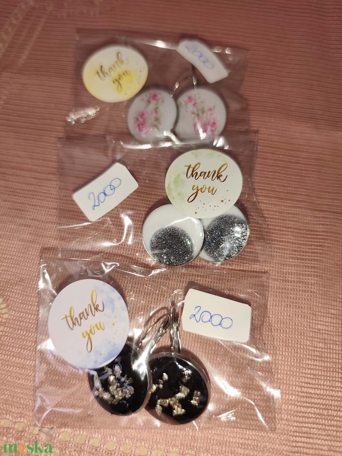 Szépséges egyedi fülbevalók - ékszer - fülbevaló - lógós kerek fülbevaló - Meska.hu