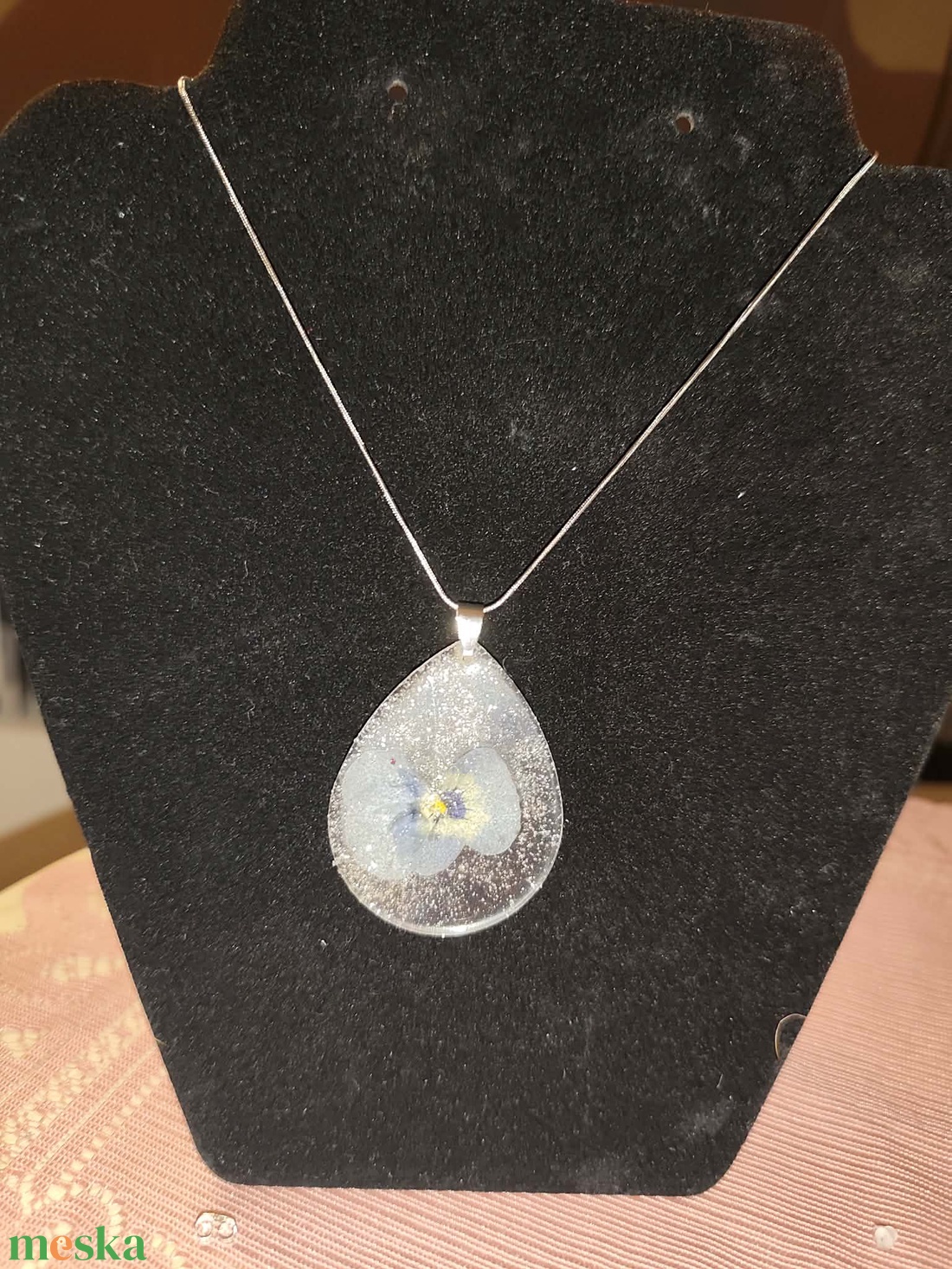 Szárított virágos nyaklánc - ékszer - nyaklánc - medálos nyaklánc - Meska.hu