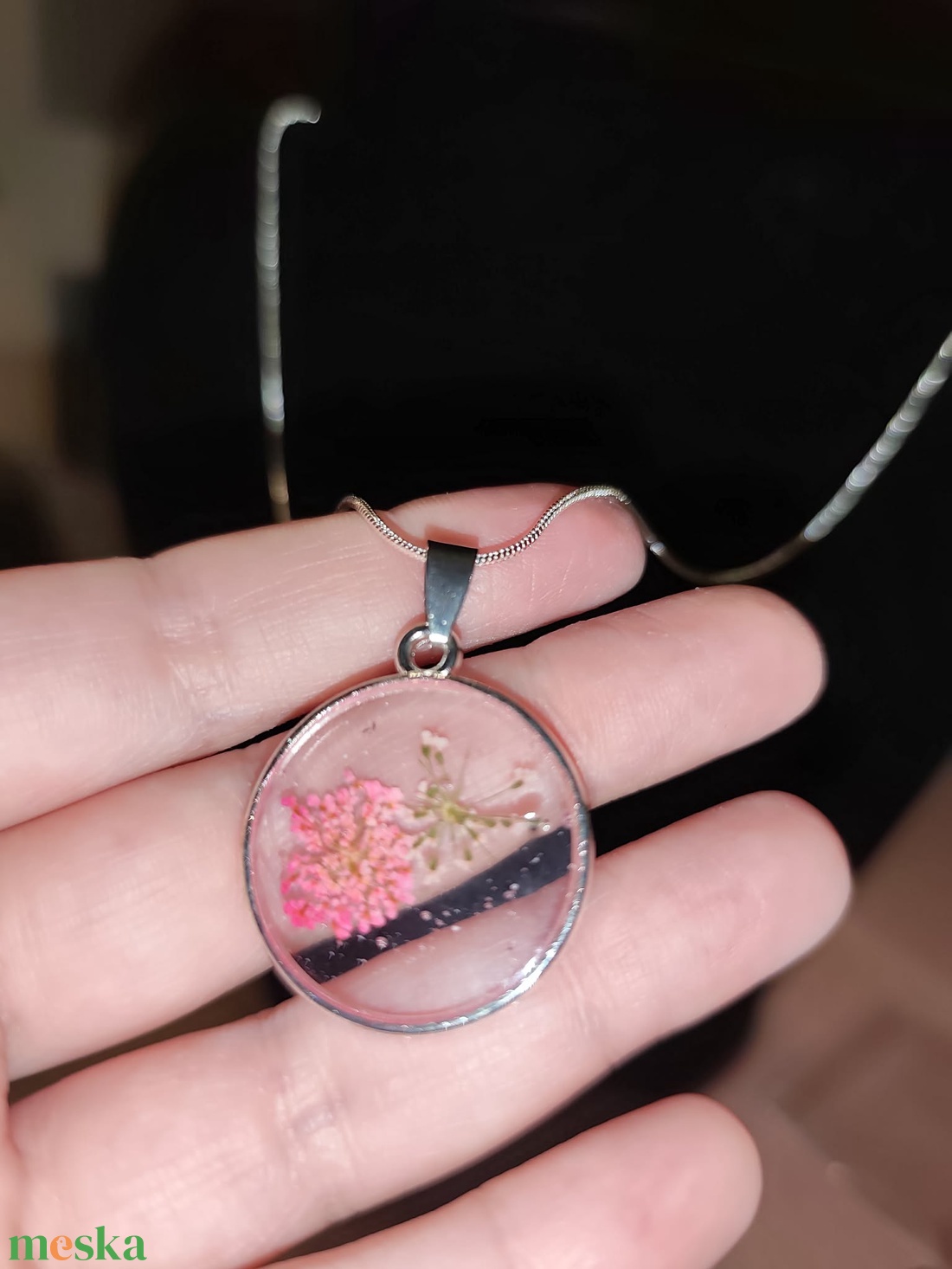 Valódi virágból készült nyaklánc - ékszer - nyaklánc - medálos nyaklánc - Meska.hu