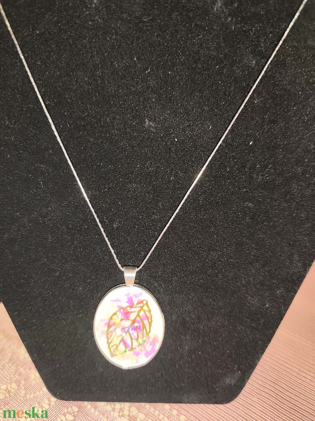 Arany faleveles nyaklánc - ékszer - nyaklánc - medálos nyaklánc - Meska.hu