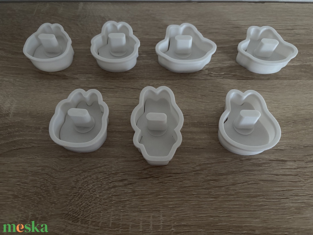 3D nyomtatott Labubu sütikiszúró - otthon & életmód - konyhafelszerelés, tálalás - sütés, főzés - sütikiszúró - Meska.hu 3D nyomtatott Labubu sütikiszúró - otthon & életmód - konyhafelszerelés, tálalás - sütés, főzés - sütikiszúró - Meska.hu