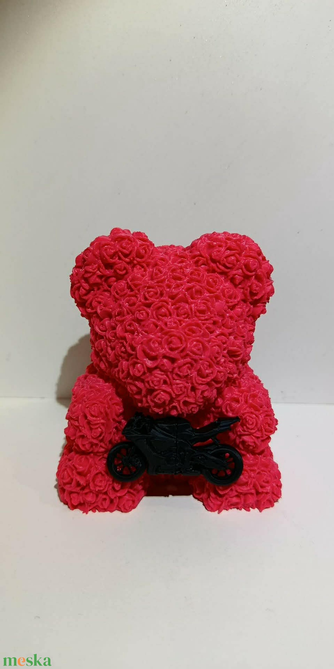 Egyedi rendelésre készült rózsamaci motorral - játék & sport - plüssállat & játékfigura - maci - Meska.hu
